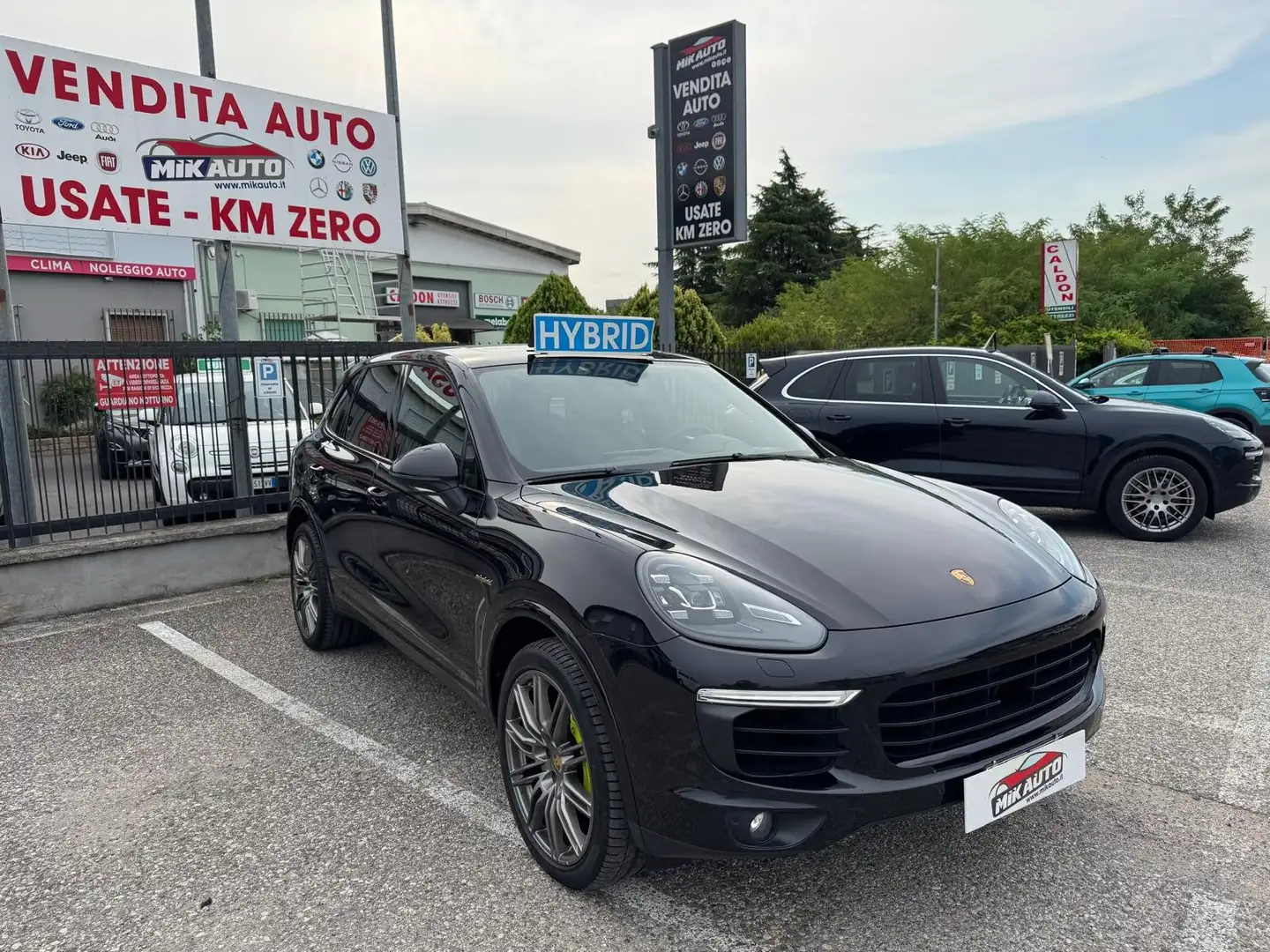 Porsche Cayenne Cayenne II 2015 3.0 e-hybrid S tiptronic Nero - 2