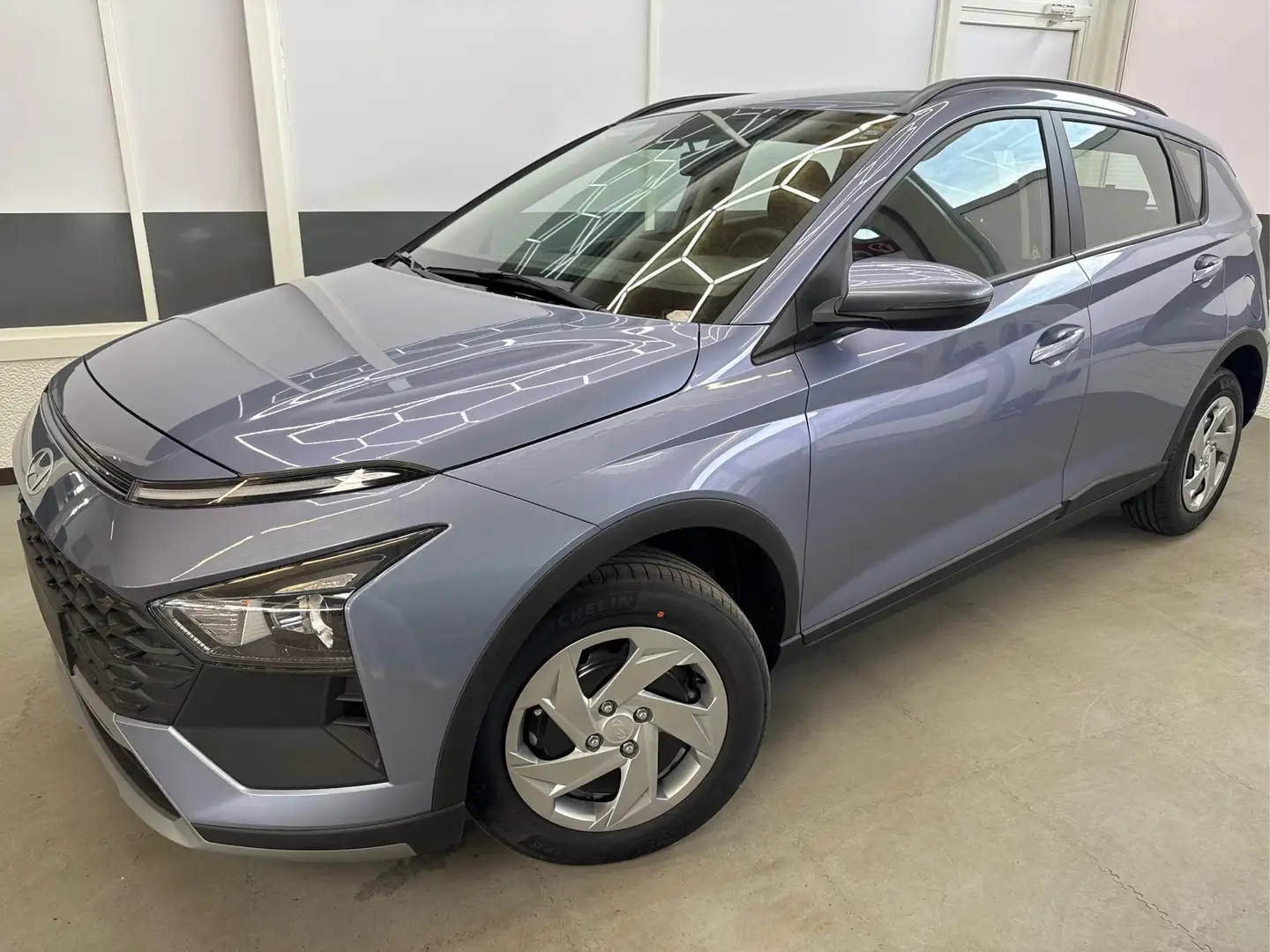 Hyundai BAYON LIFE FL NAVI RFK PDC 1.2 MPI 57,9kW/79PS EURO6 ... Blau - 1