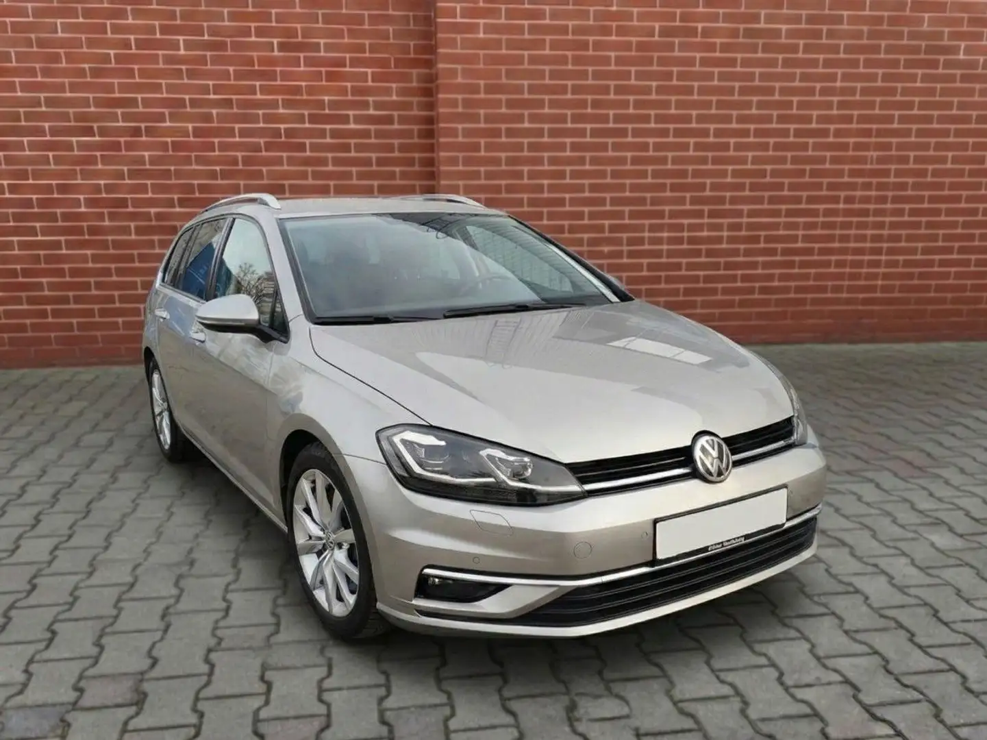 Volkswagen Golf 2.0 TDI 4MOTION Highline Variant Grau - 2