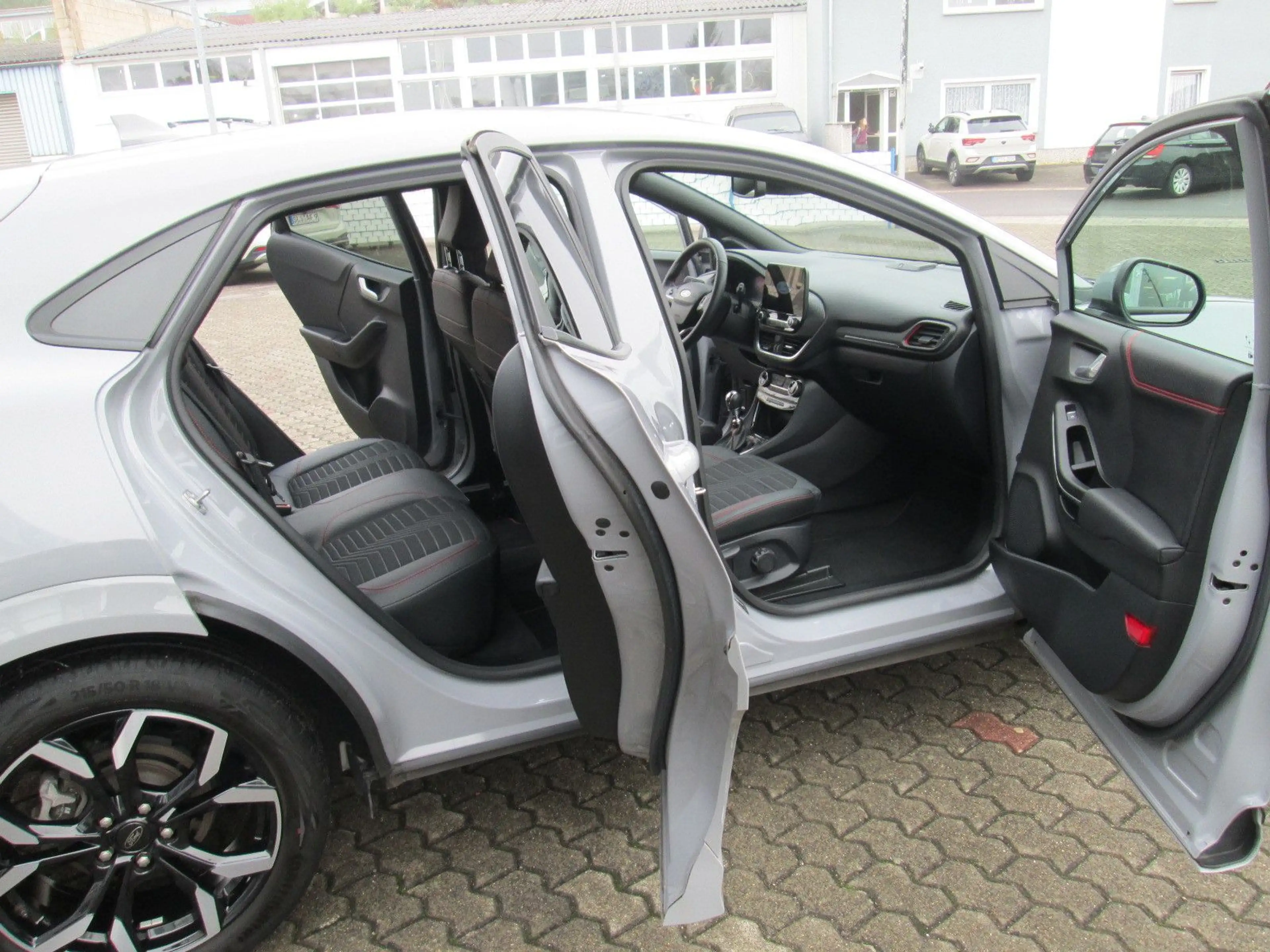 Ford Puma ST-Line X — photo 7