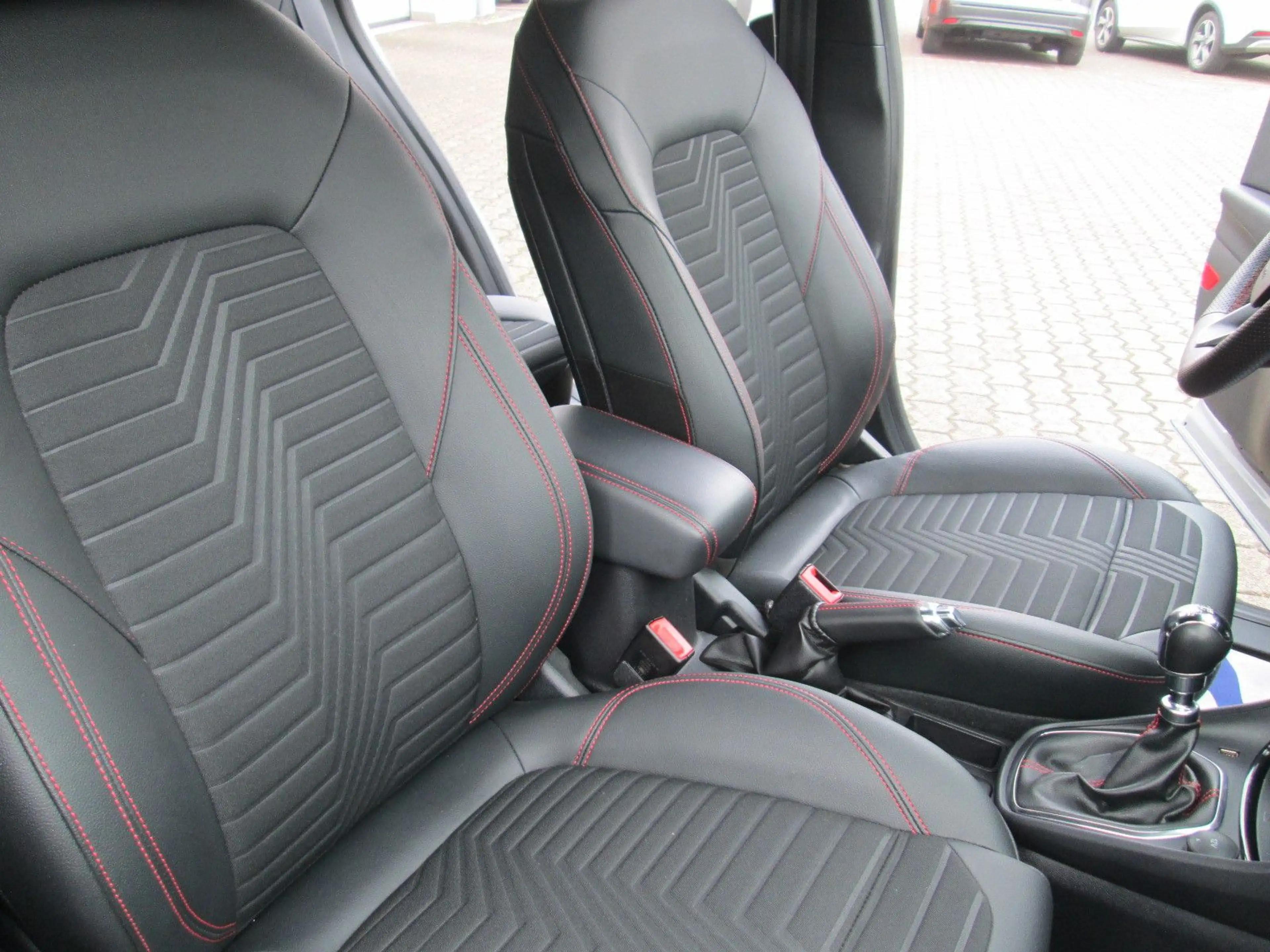 Ford Puma ST-Line X — photo 12
