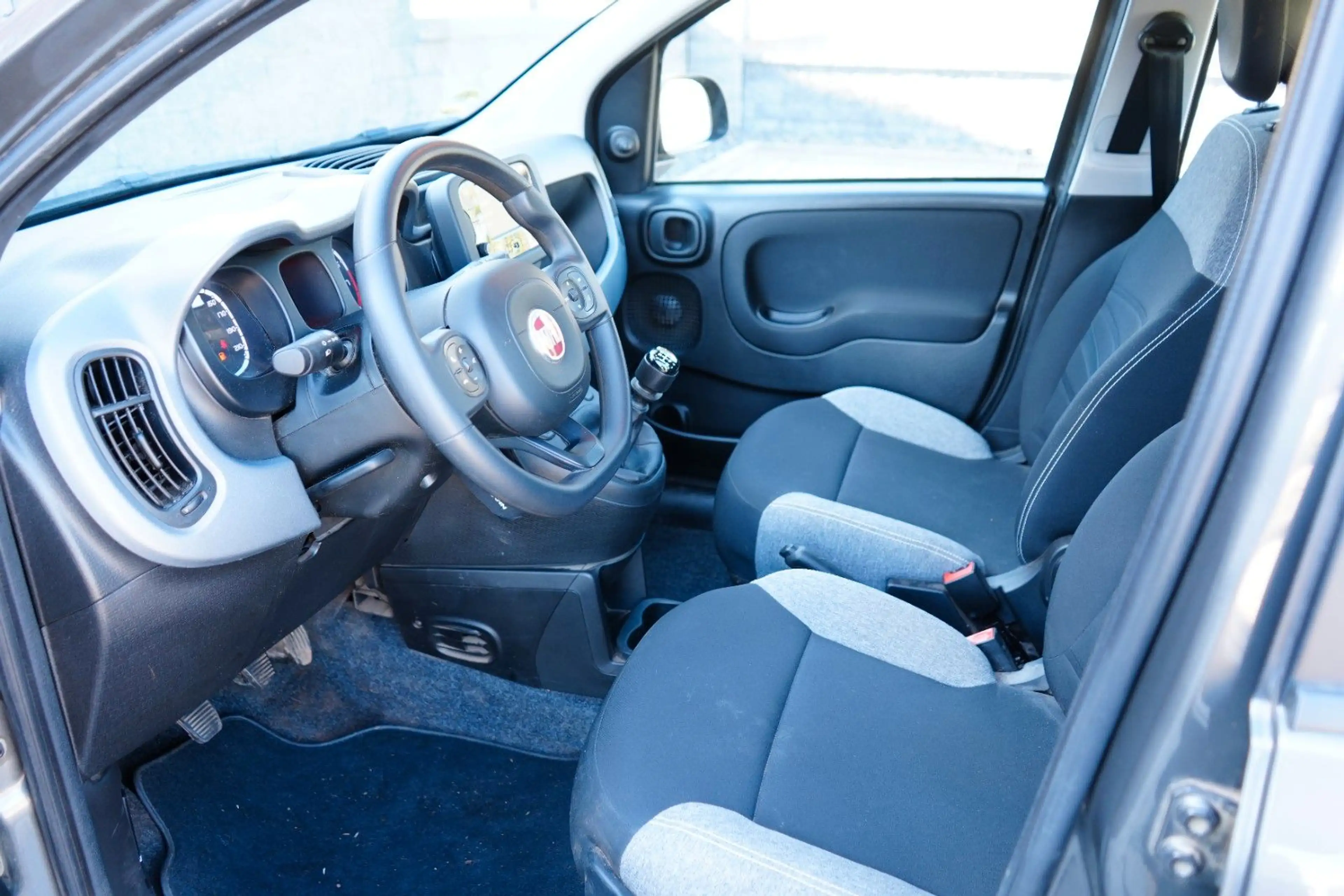 Fiat Panda 1.0 Mild-Hybrid 1.Hand/Klima/Dab+ — photo 11