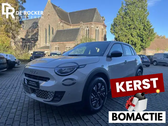 Fiat 600 1,2 HYBRID 100pk AT/6