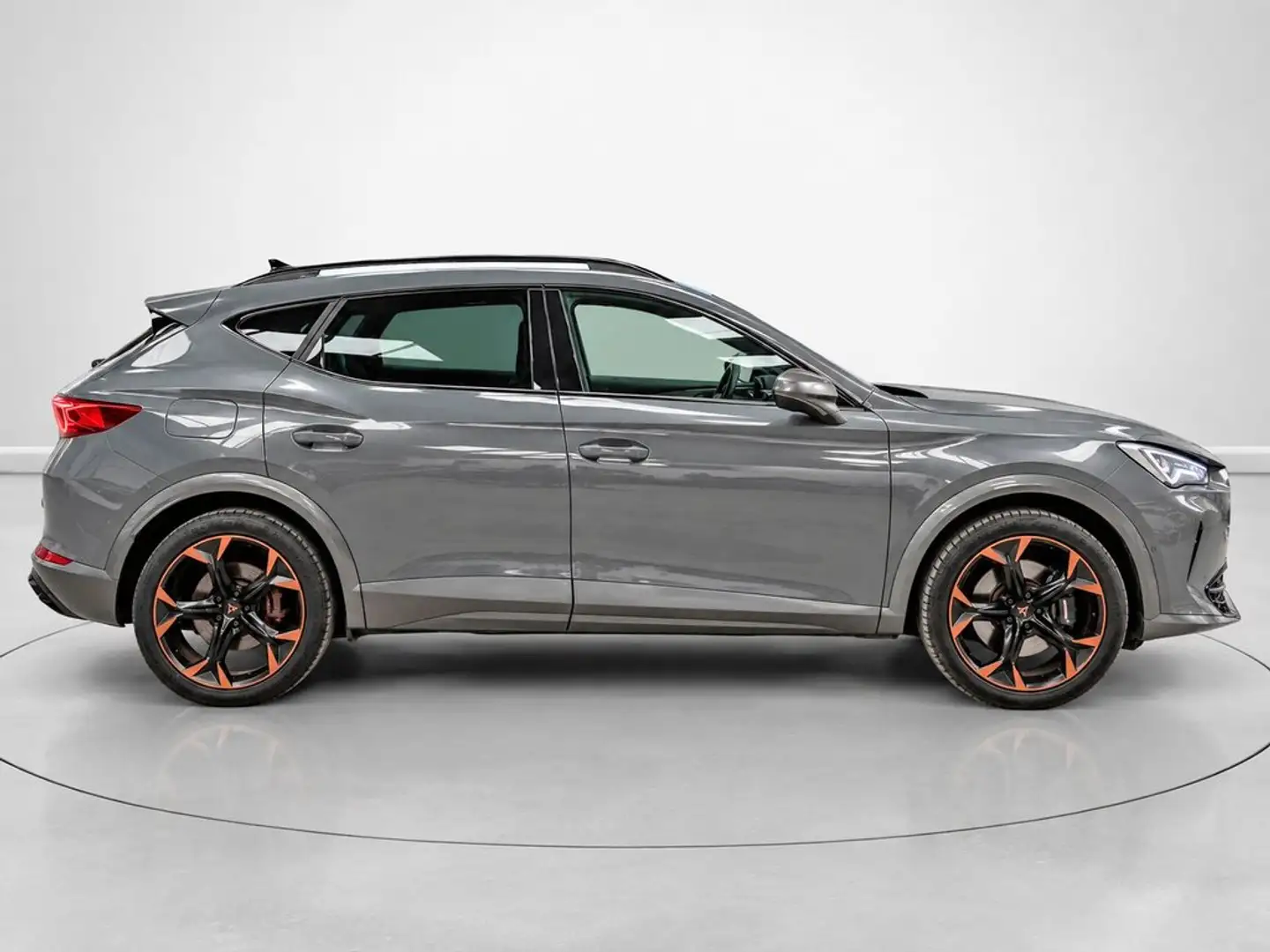 CUPRA Formentor 2.0 TSI 310 VZ DSG 4Drive Gris - 2
