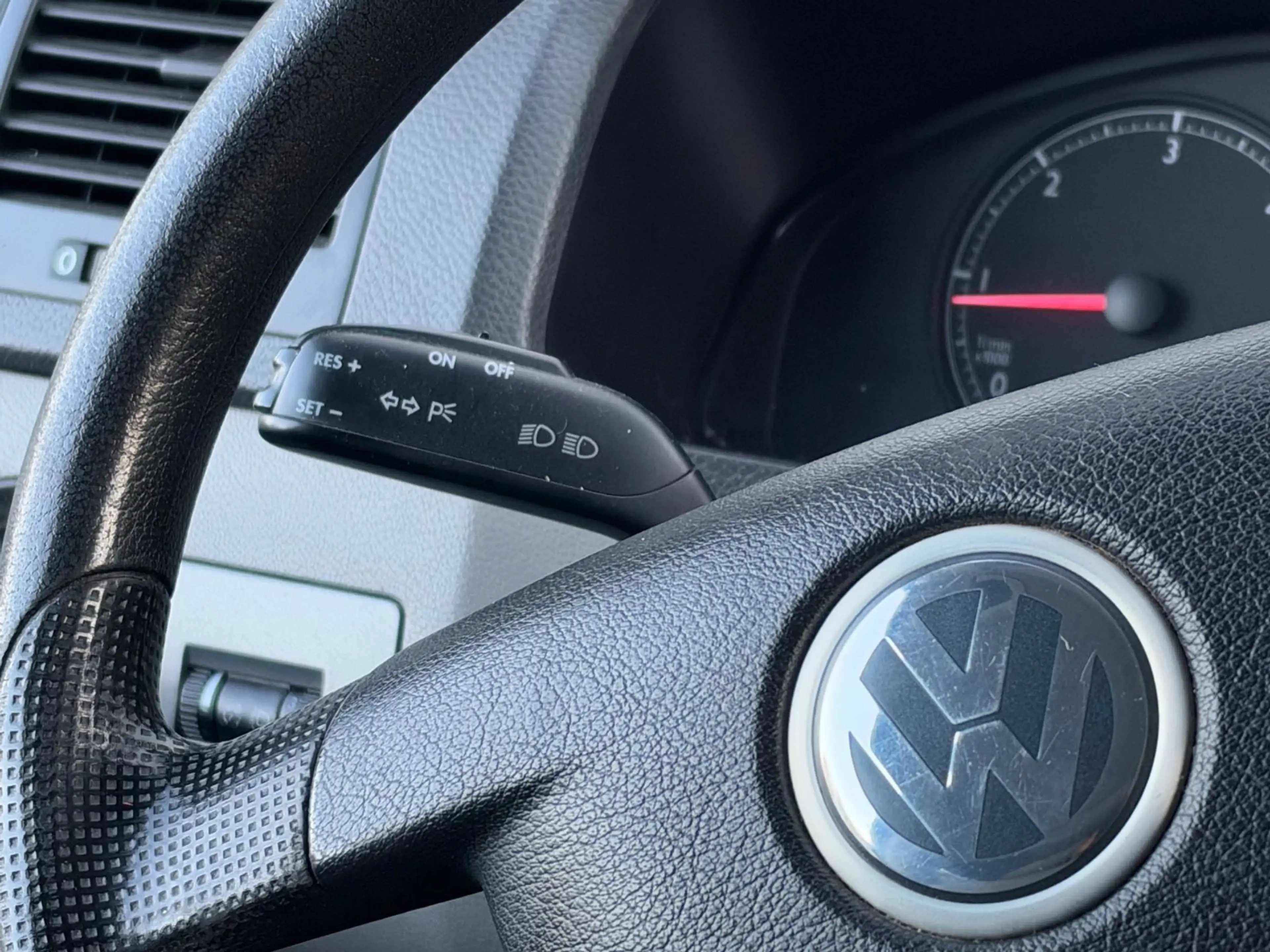 Volkswagen T5 Multivan 7 Sitzer AHK Doppelklima — photo 12