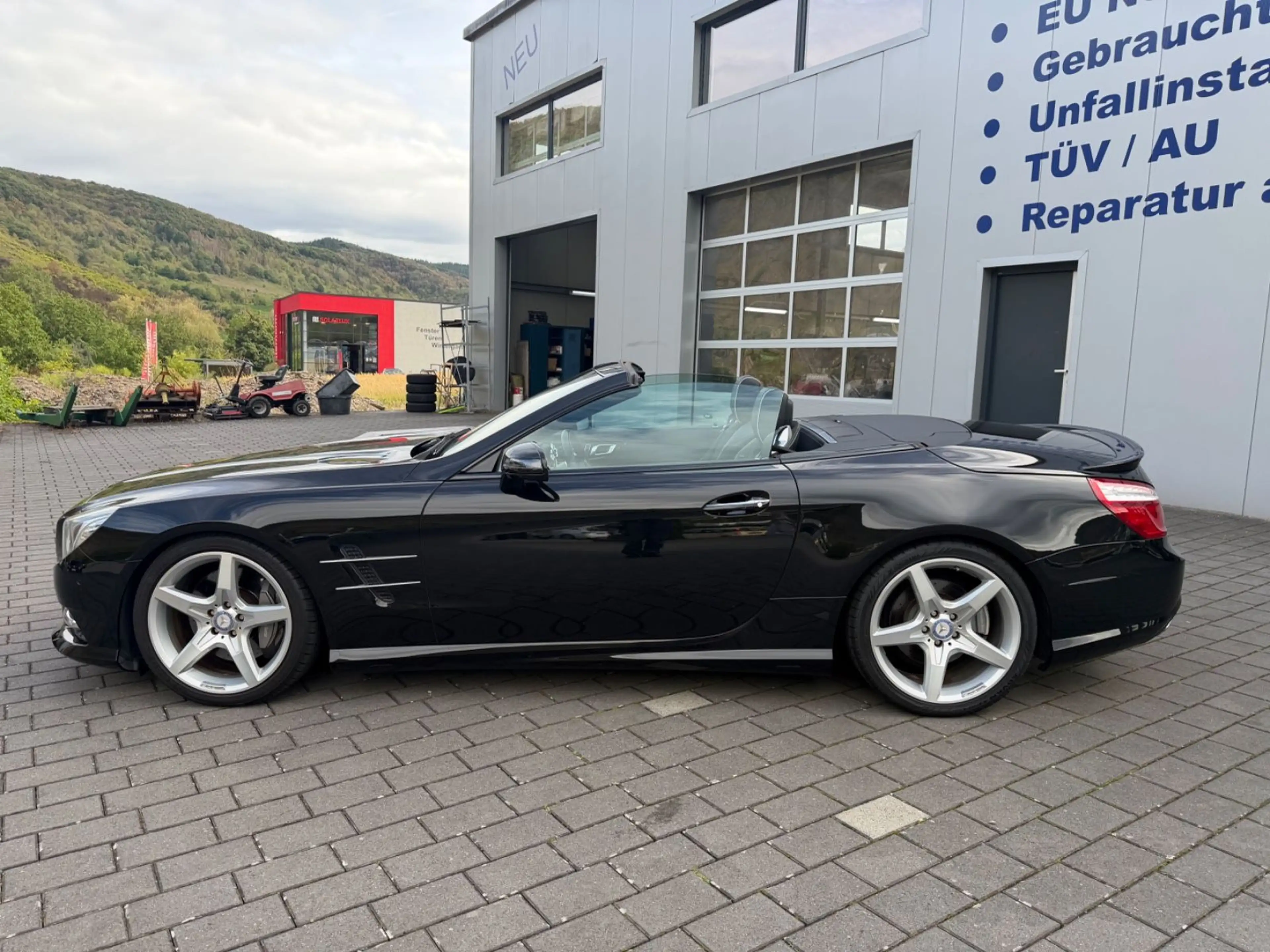 Mercedes-Benz SL 350 AMG SPORTPAKET — photo 2