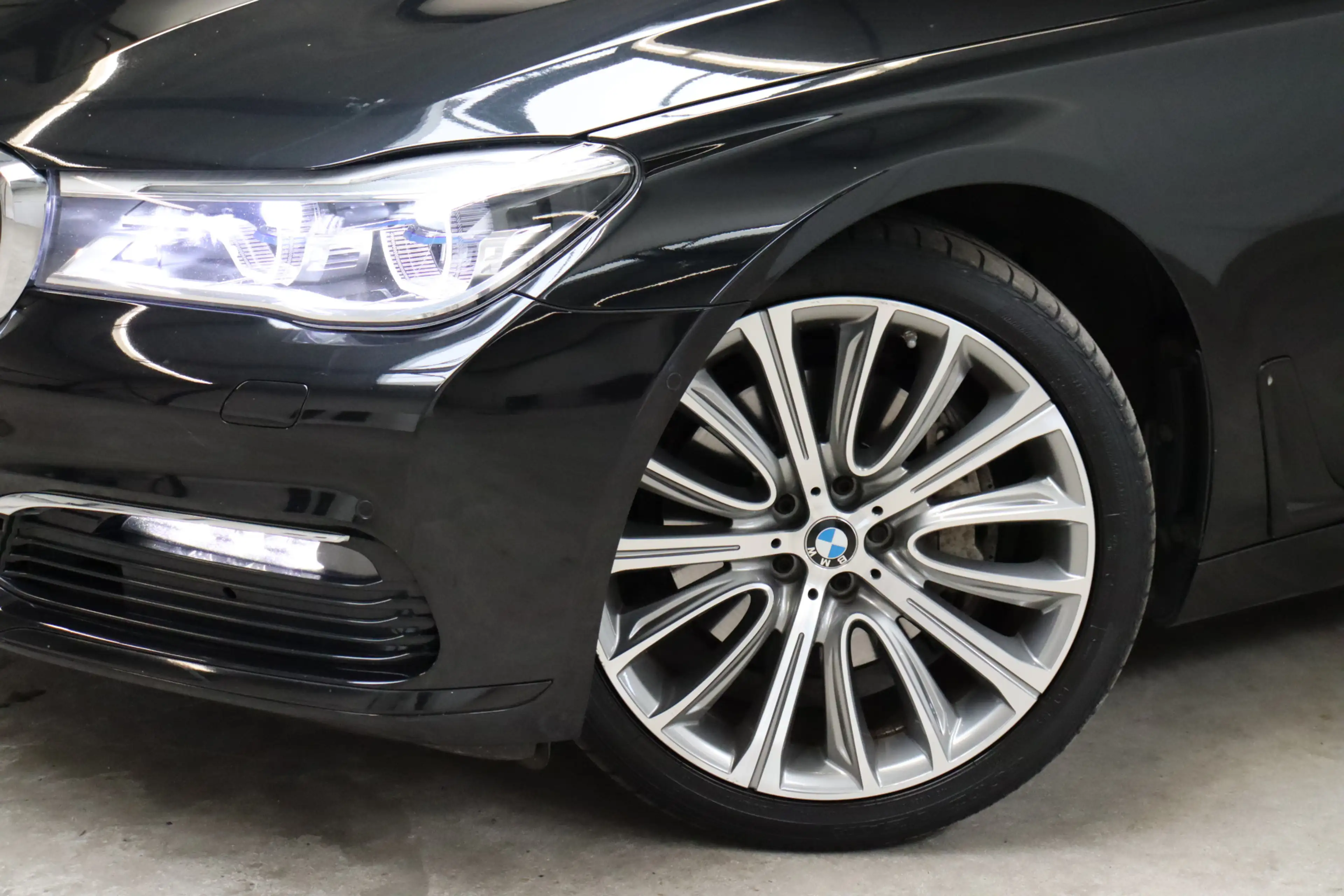 BMW 740 7 Serie 740i High Executive Automaat / Driving Ass — photo 13