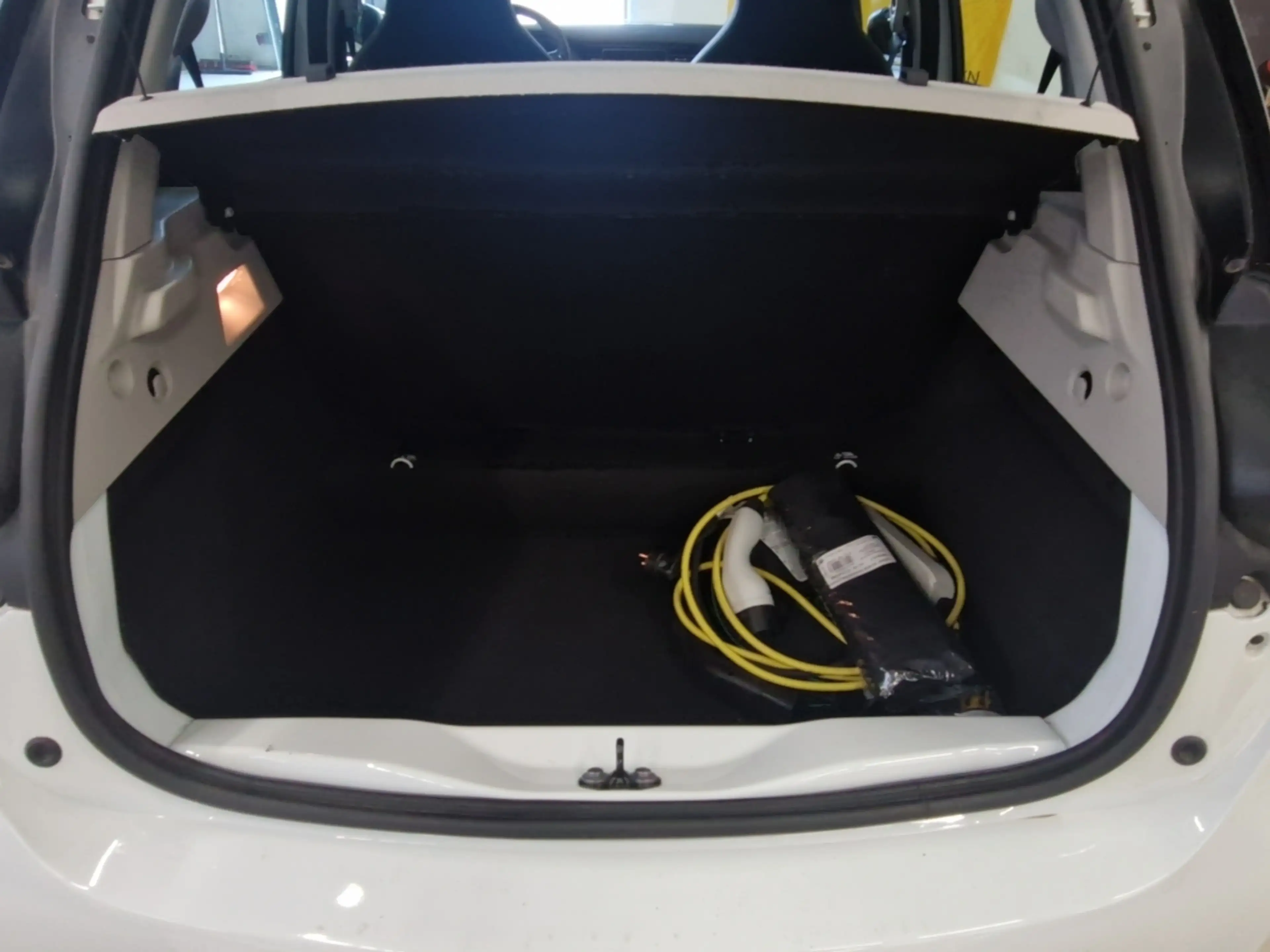 Renault ZOE Z.E.50 LIFE Klima Easy Link LED Tempomat — photo 9