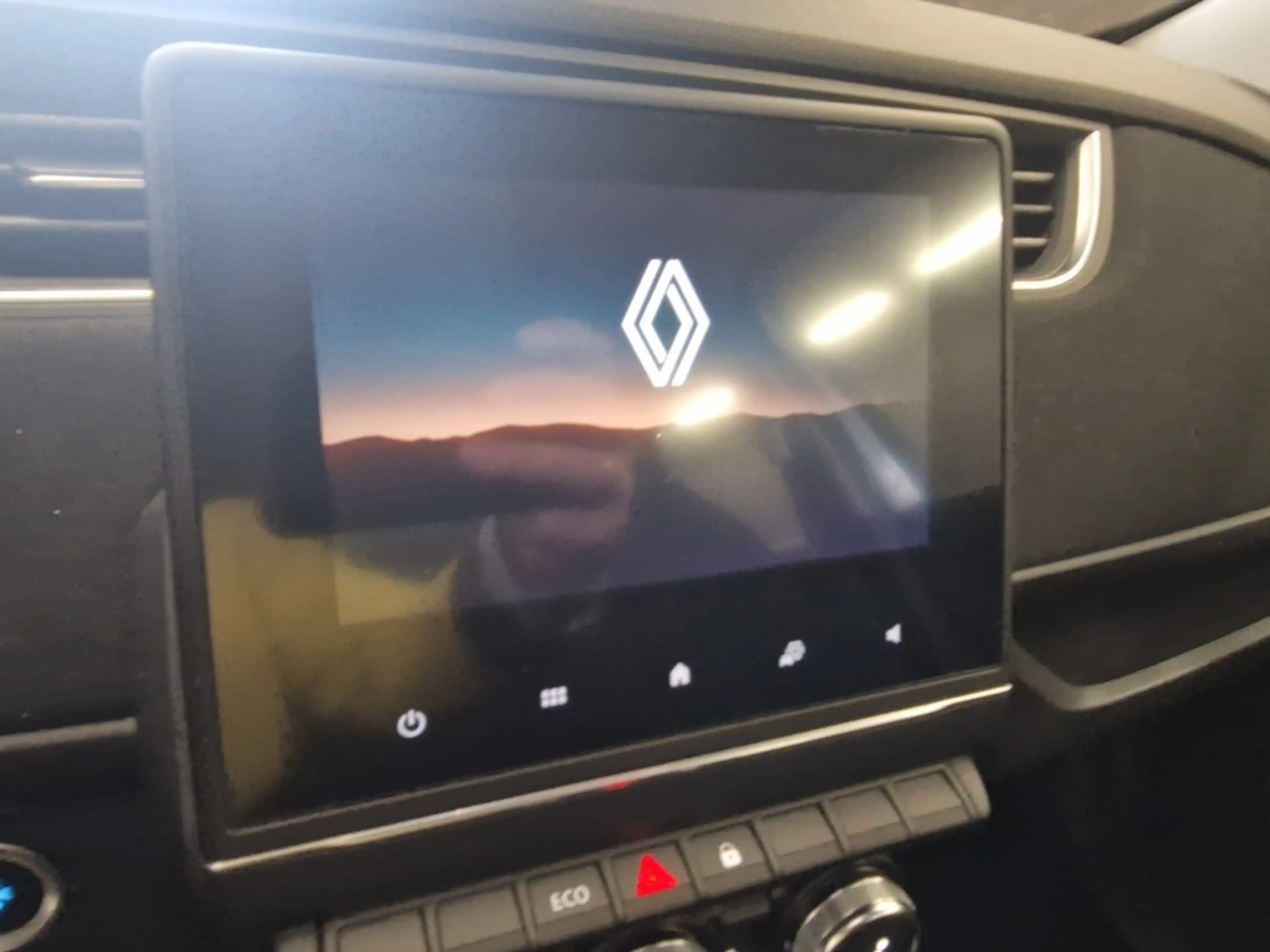 Renault ZOE Z.E.50 LIFE Klima Easy Link LED Tempomat — photo 13
