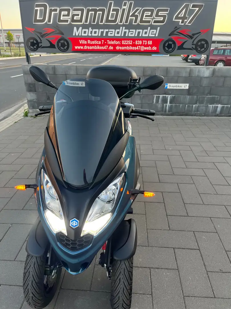 Piaggio MP3 300 **HPE**NEUZUSTAND**NUR 550KM**TOPCASE** plava - 2