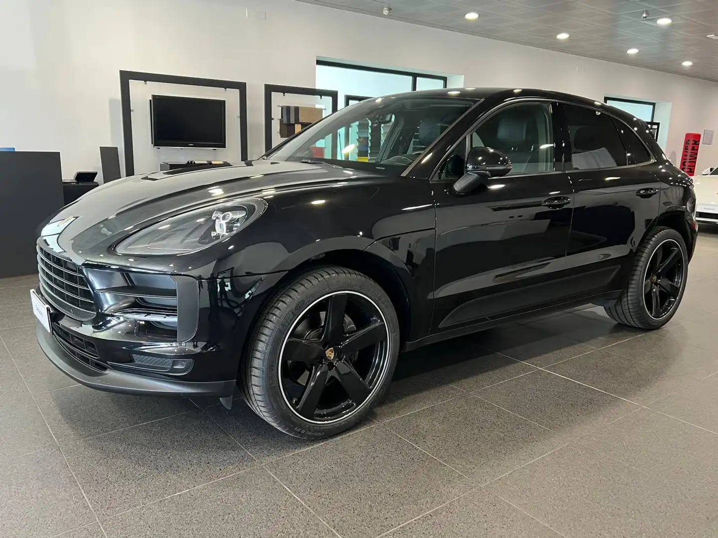 Porsche Macan 2.0 Nero - 2