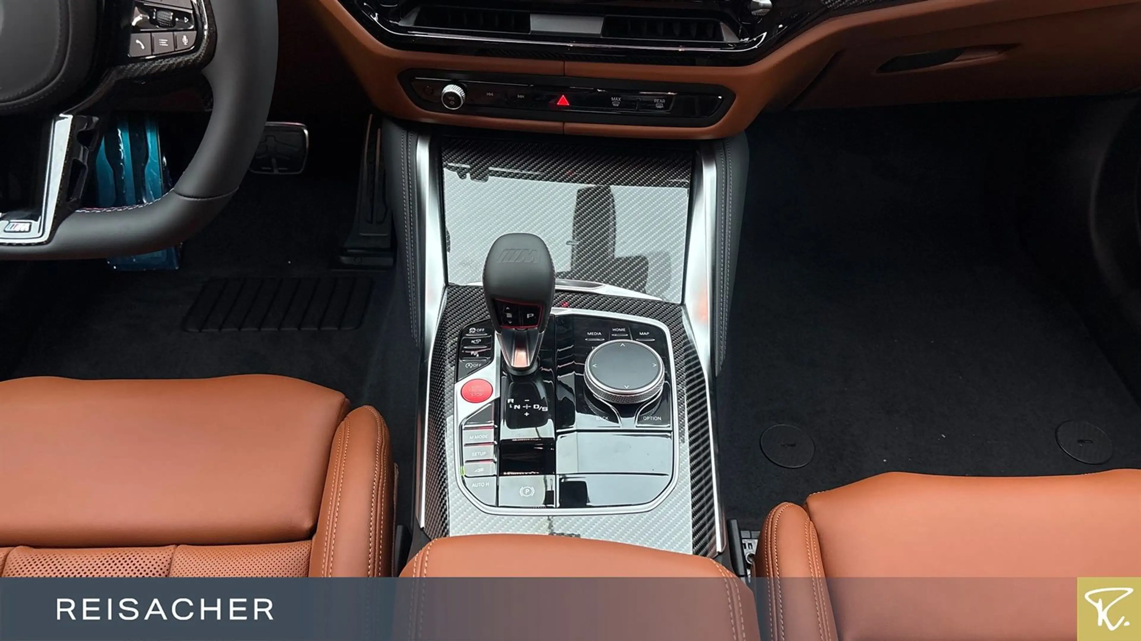 BMW M3 Competition mit M xDrive Touring DAB Radio — photo 11