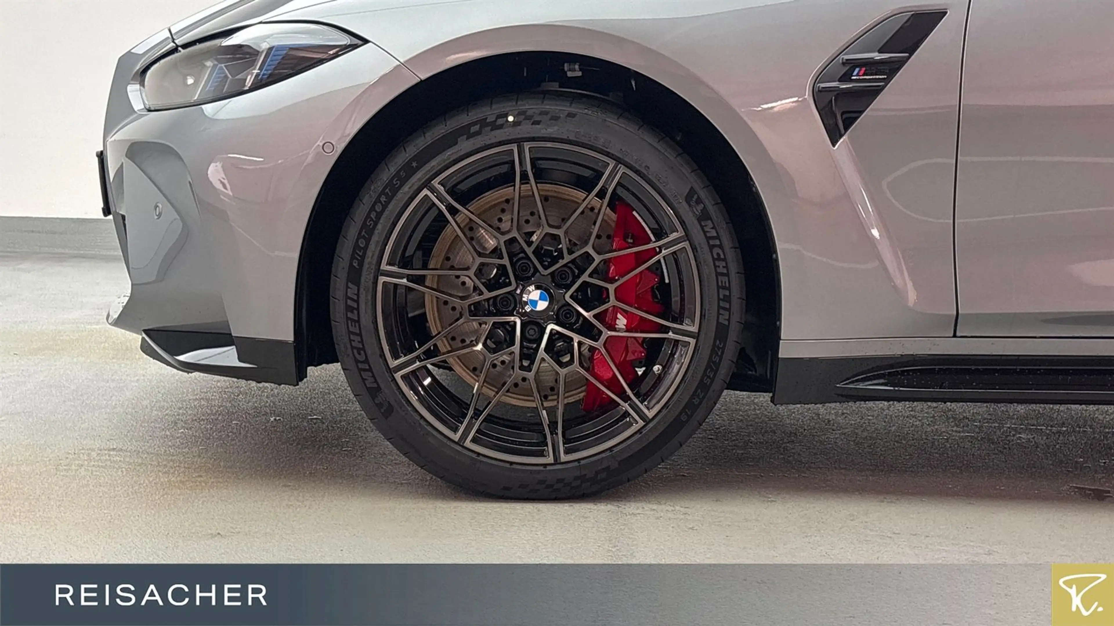 BMW M3 Competition mit M xDrive Touring DAB Radio — photo 3