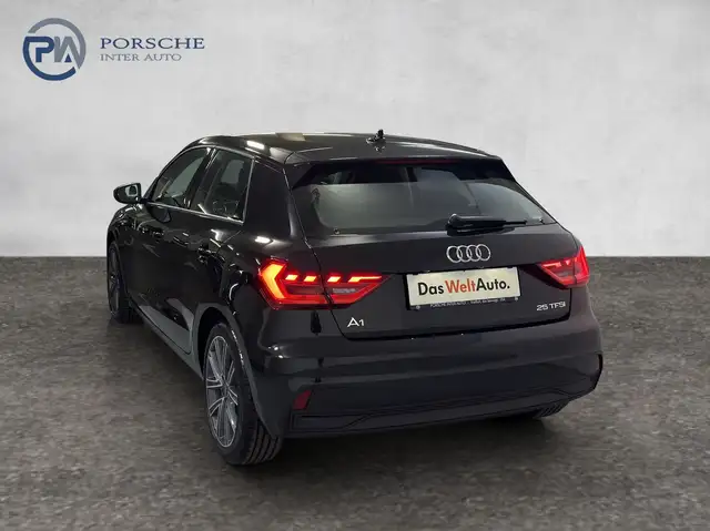 Audi A1 view 4
