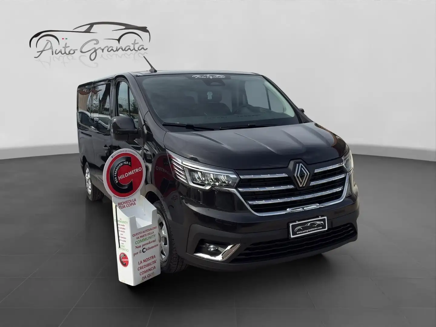 Renault Trafic Trafic BluedCi 150CV PL-TN Equilibre Noir - 1