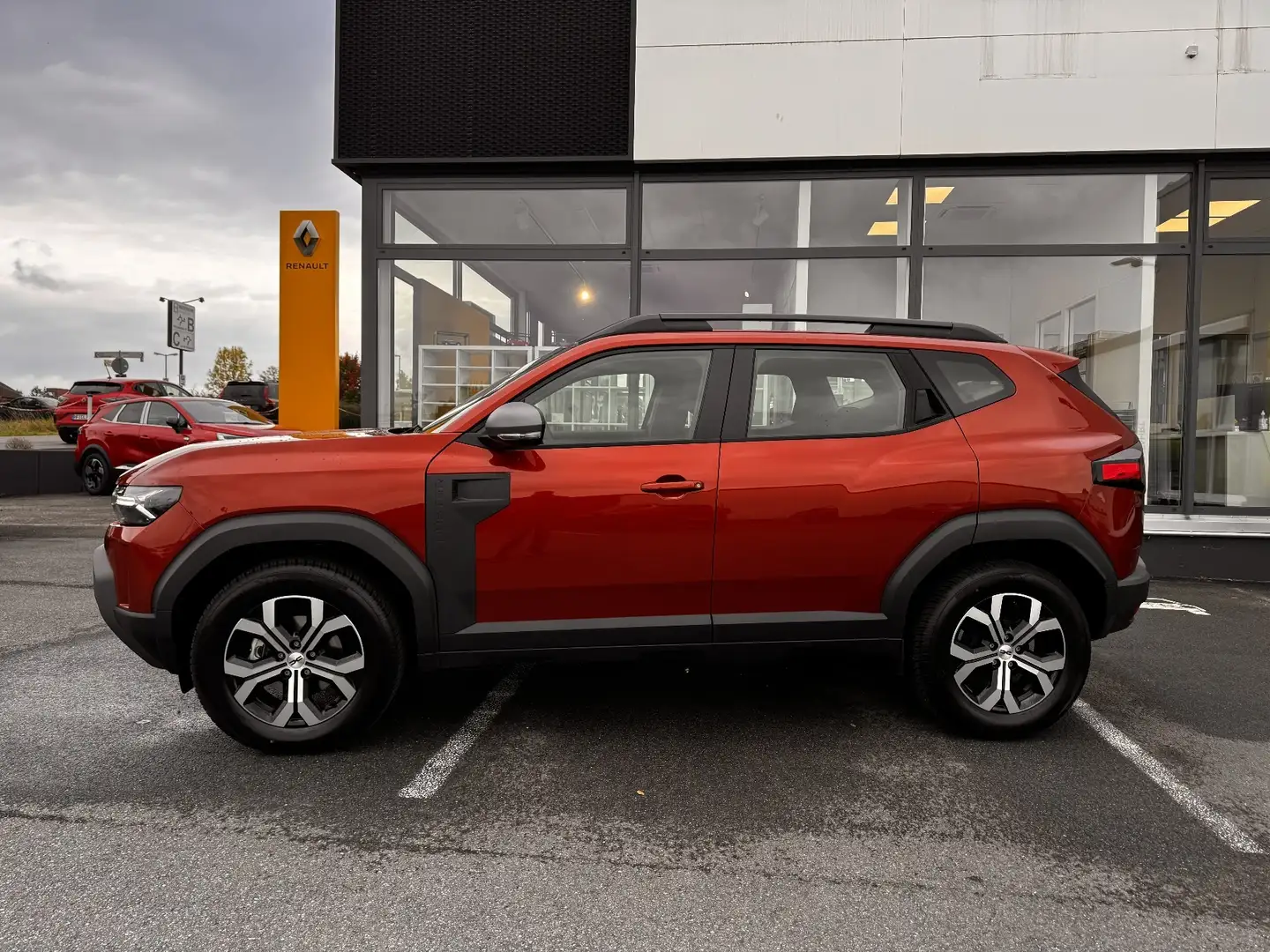 Dacia Duster EXPRESSION TCE 130 4x4 ALLRAD+PDC+RFK+ALU Brun - 2