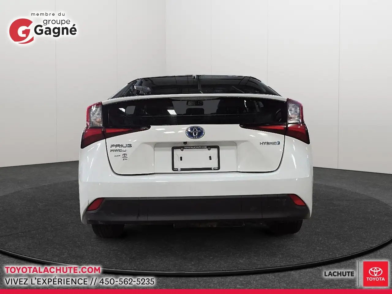 Toyota Prius снимка Toyota Prius