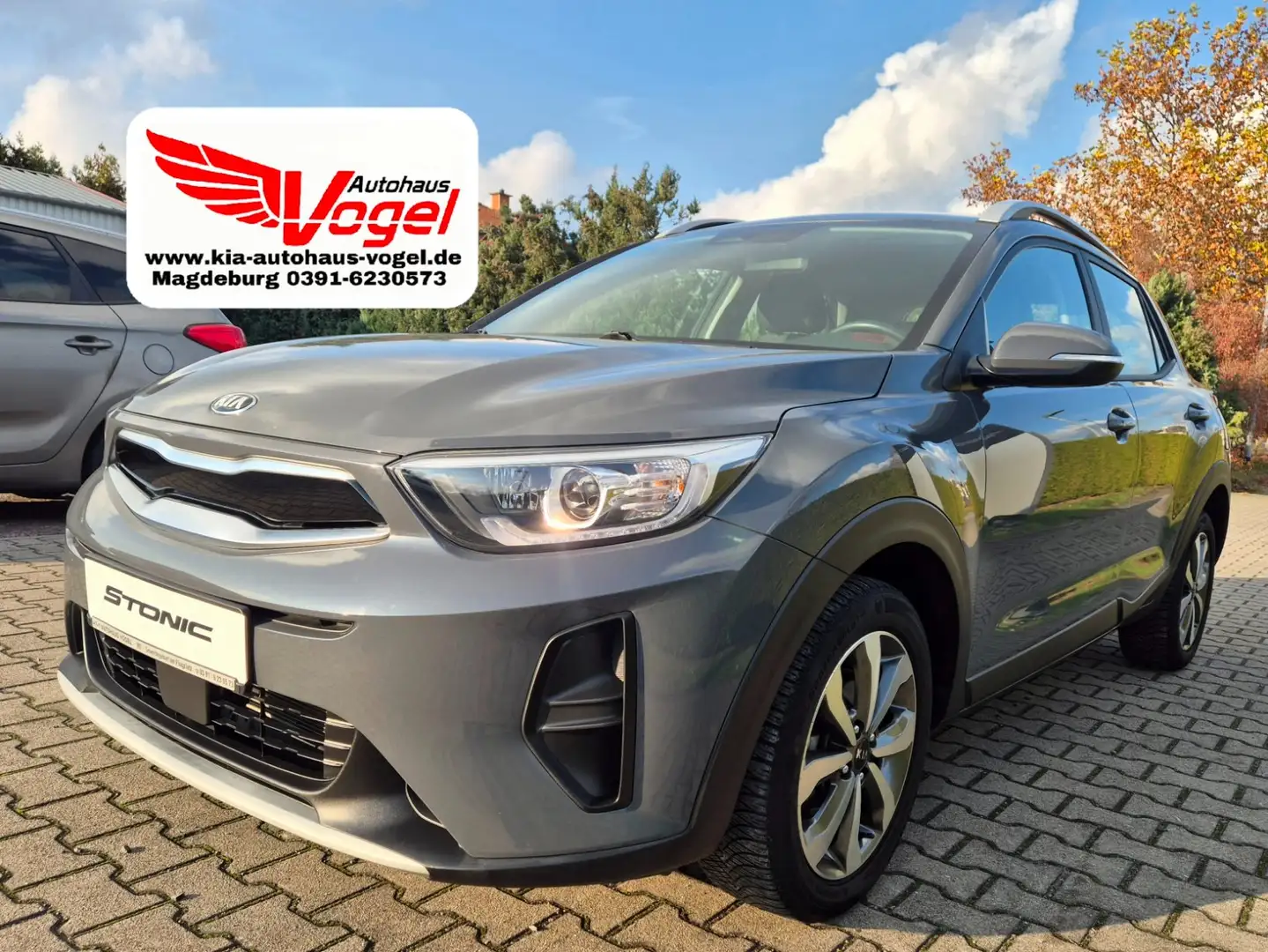 Kia Stonic 1.2 Vision Navi Rückfahrkamera Grau - 1