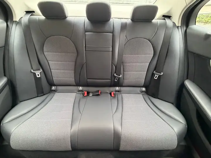 Mercedes-Benz Clase C 2015, foto 19