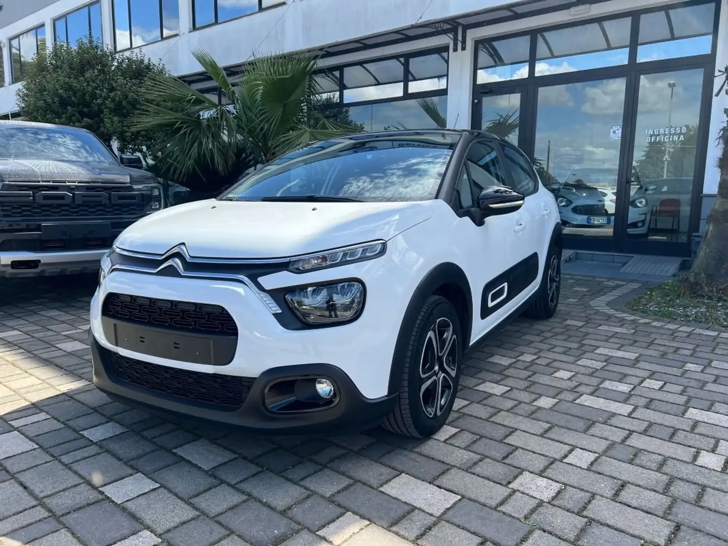 Citroen C3 1.2 puretech Shine s Bianco - 2