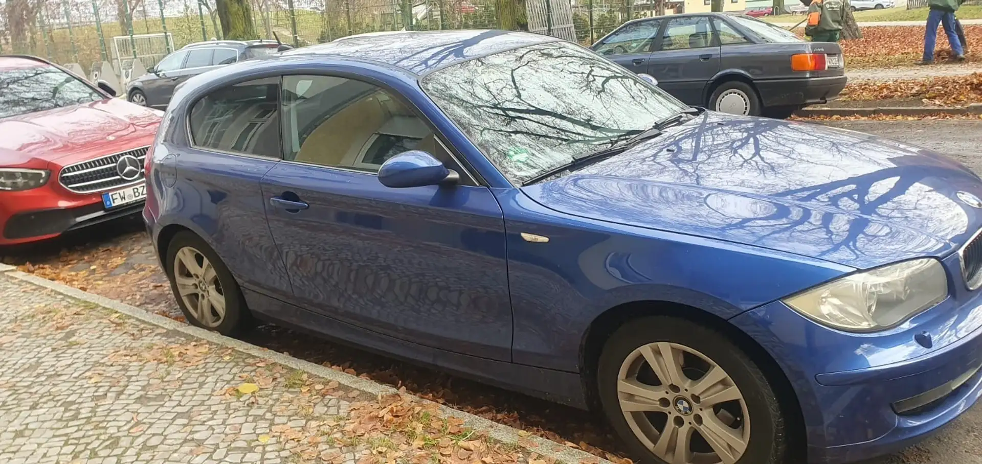 BMW 116 116i Aut. Blau - 1