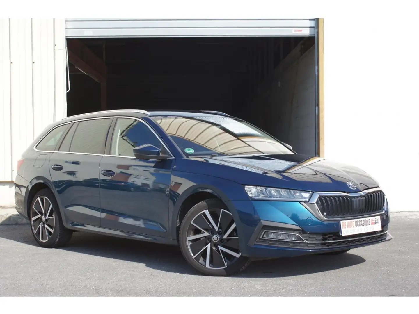 Skoda Octavia Octavia Combi IV 1.4 TSI PHEV 204cv DSG6e  Style Hybride Azul - 1