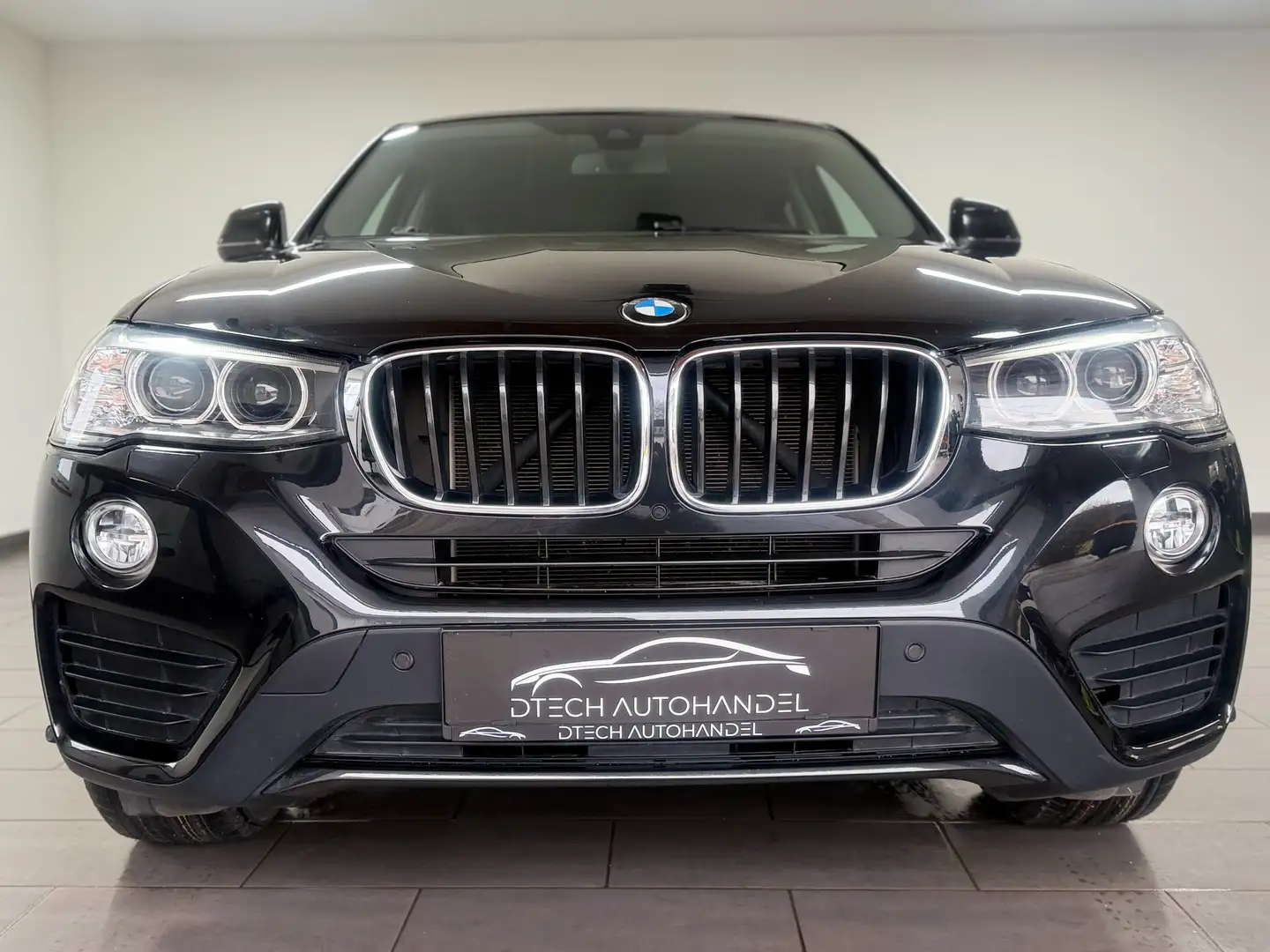 BMW X4 xDrive 20d NAVI/KEYLESS/SPORTSITZE/SHZ/LHZ Schwarz - 2