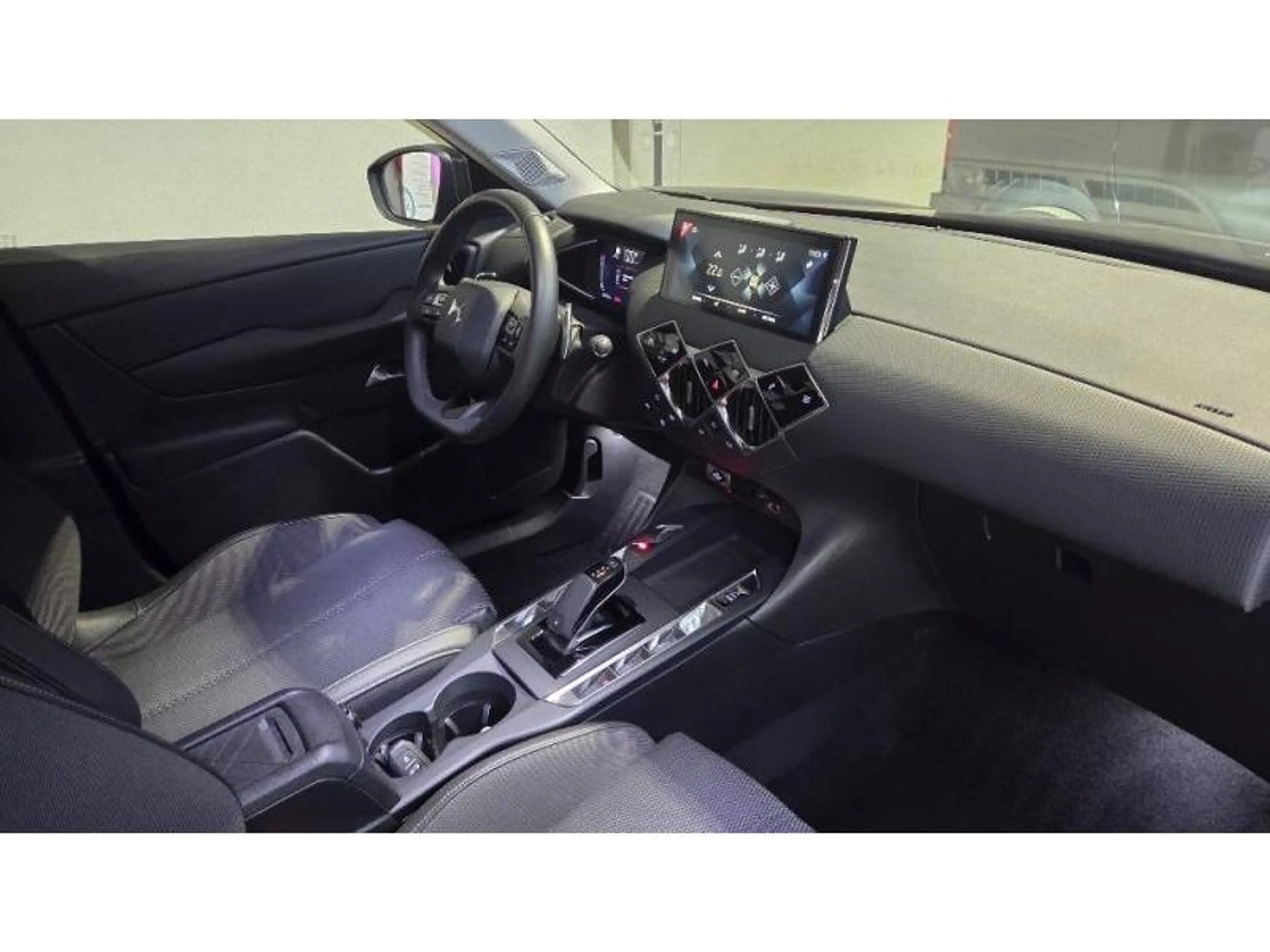 DS Automobiles DS 3 DS3 Toits de Paris — photo 2