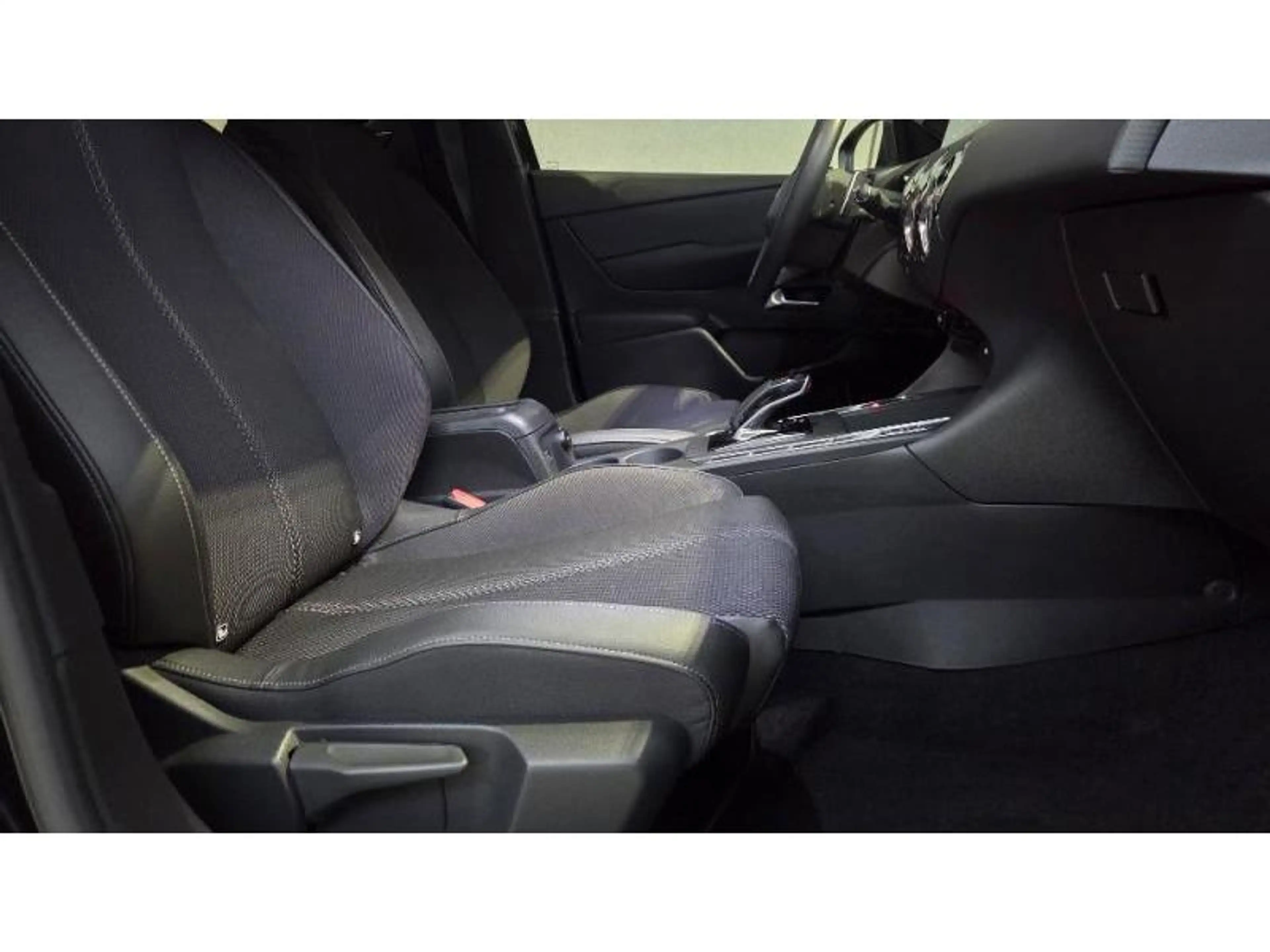 DS Automobiles DS 3 DS3 Toits de Paris — photo 15