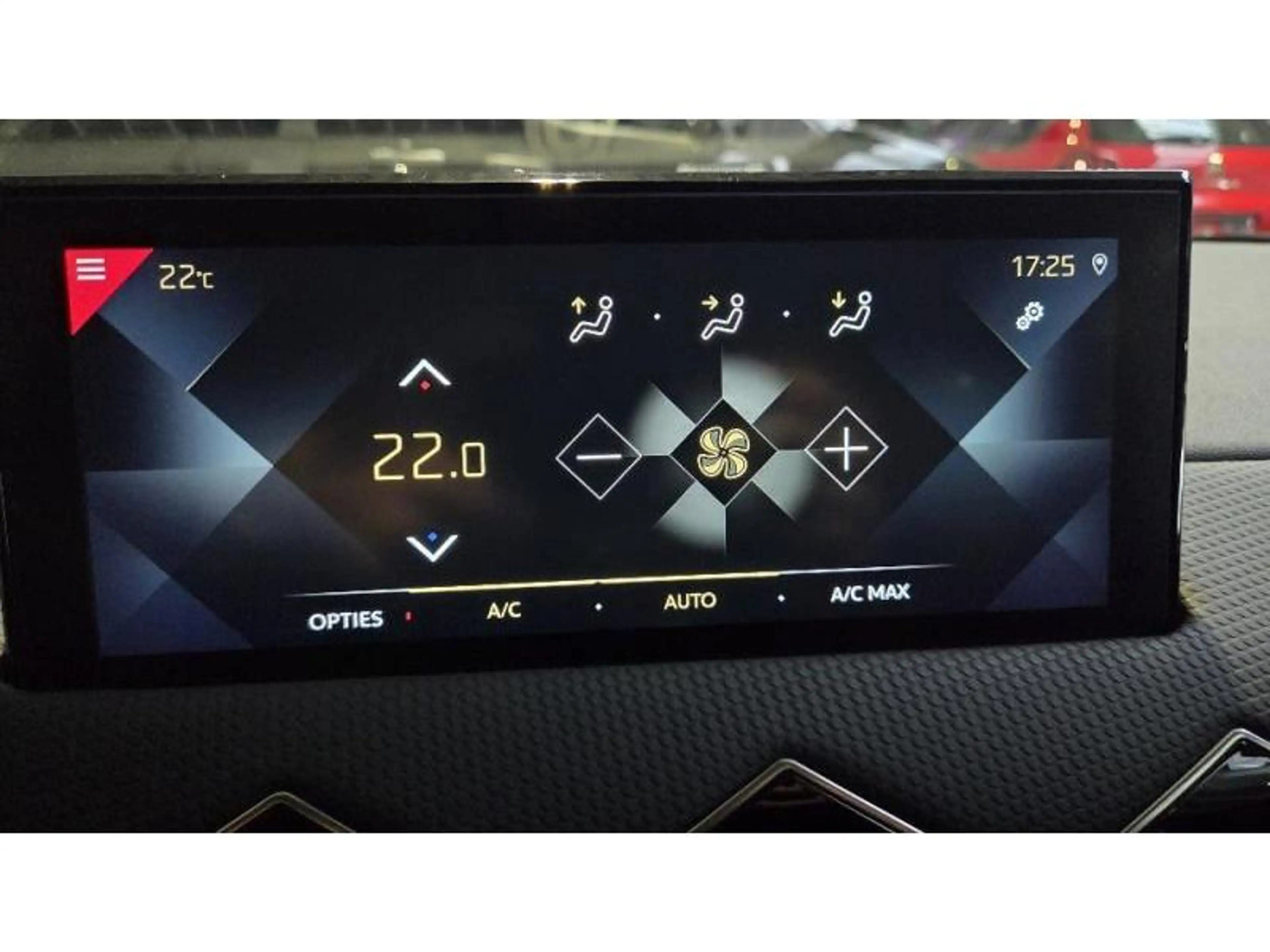 DS Automobiles DS 3 DS3 Toits de Paris — photo 10