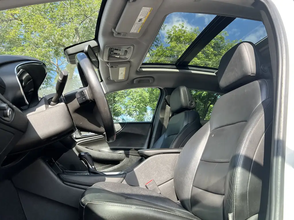 2016 Chevrolet Malibu Hybrid Hybrid | Reverse Camera | Apple CarPlay/Android Au — photo 8