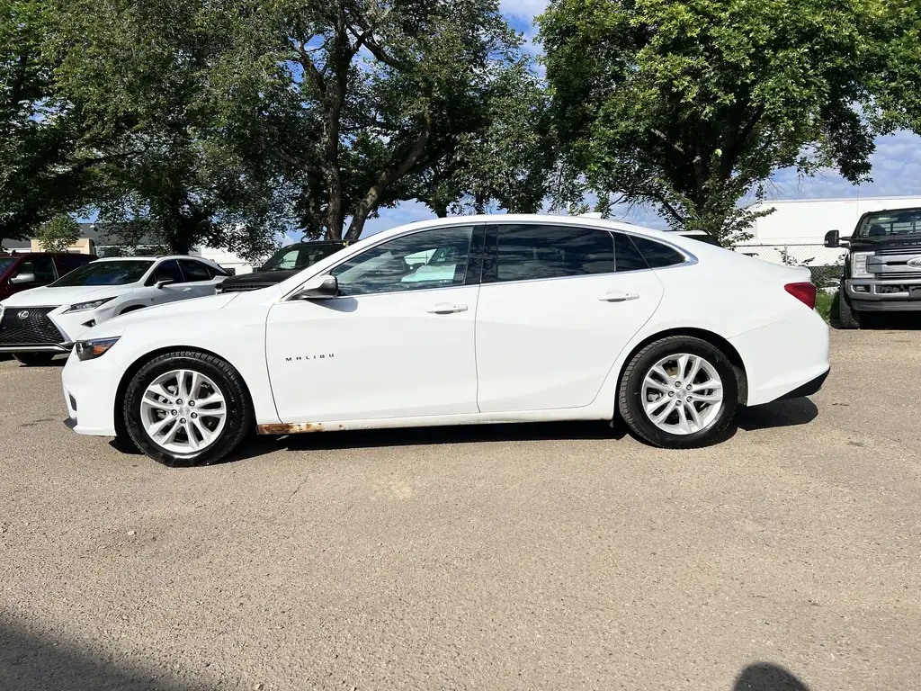2016 Chevrolet Malibu Hybrid Hybrid | Reverse Camera | Apple CarPlay/Android Au — photo 4