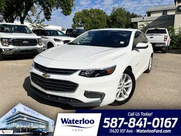 Hybrid | Reverse Camera | Apple CarPlay/Android Auto | Dual Zone Climate