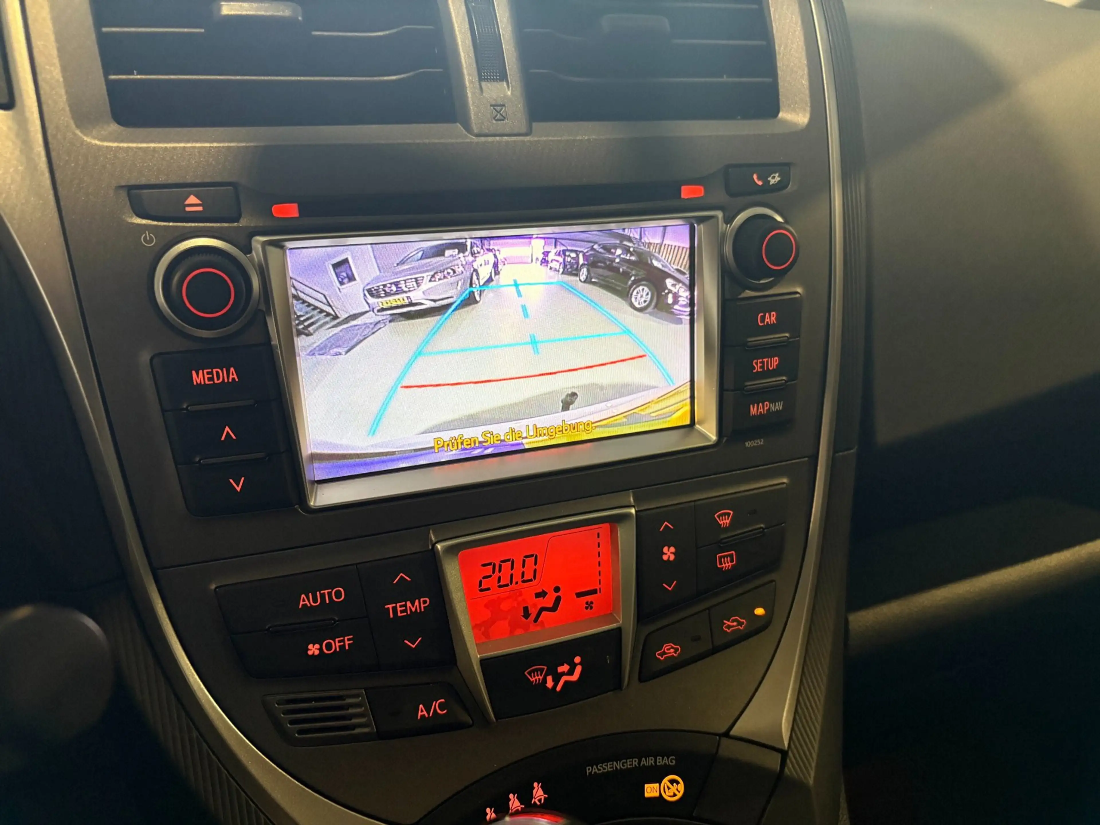 Toyota Verso-S 1.3 VVT-i Dynamic — photo 5