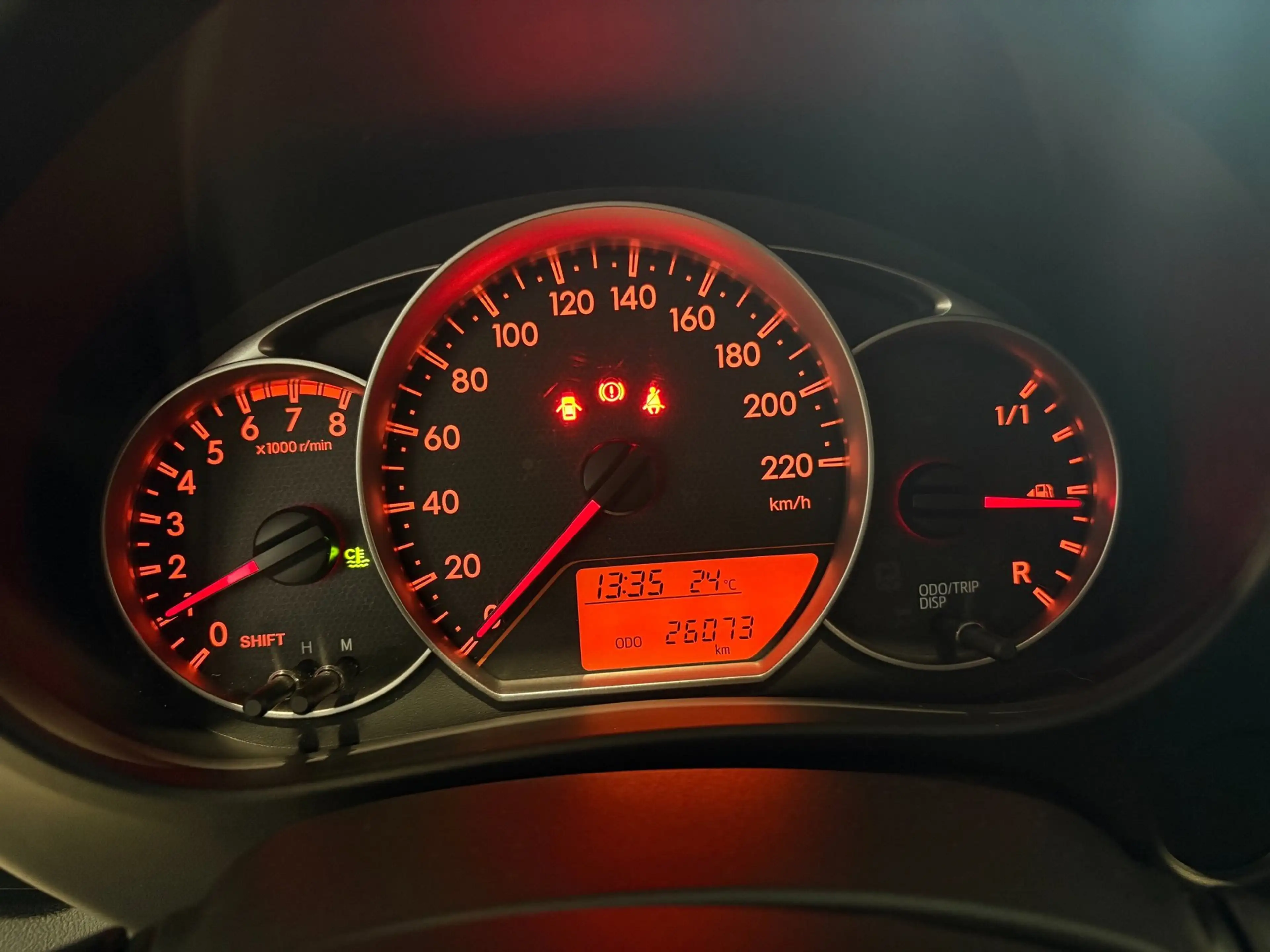 Toyota Verso-S 1.3 VVT-i Dynamic — photo 11