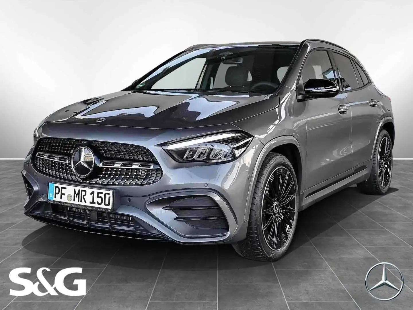 Mercedes-Benz GLA 200 AMG MBUX+RüKam+LED+Pano+AHK+Night+Distro Grau - 1