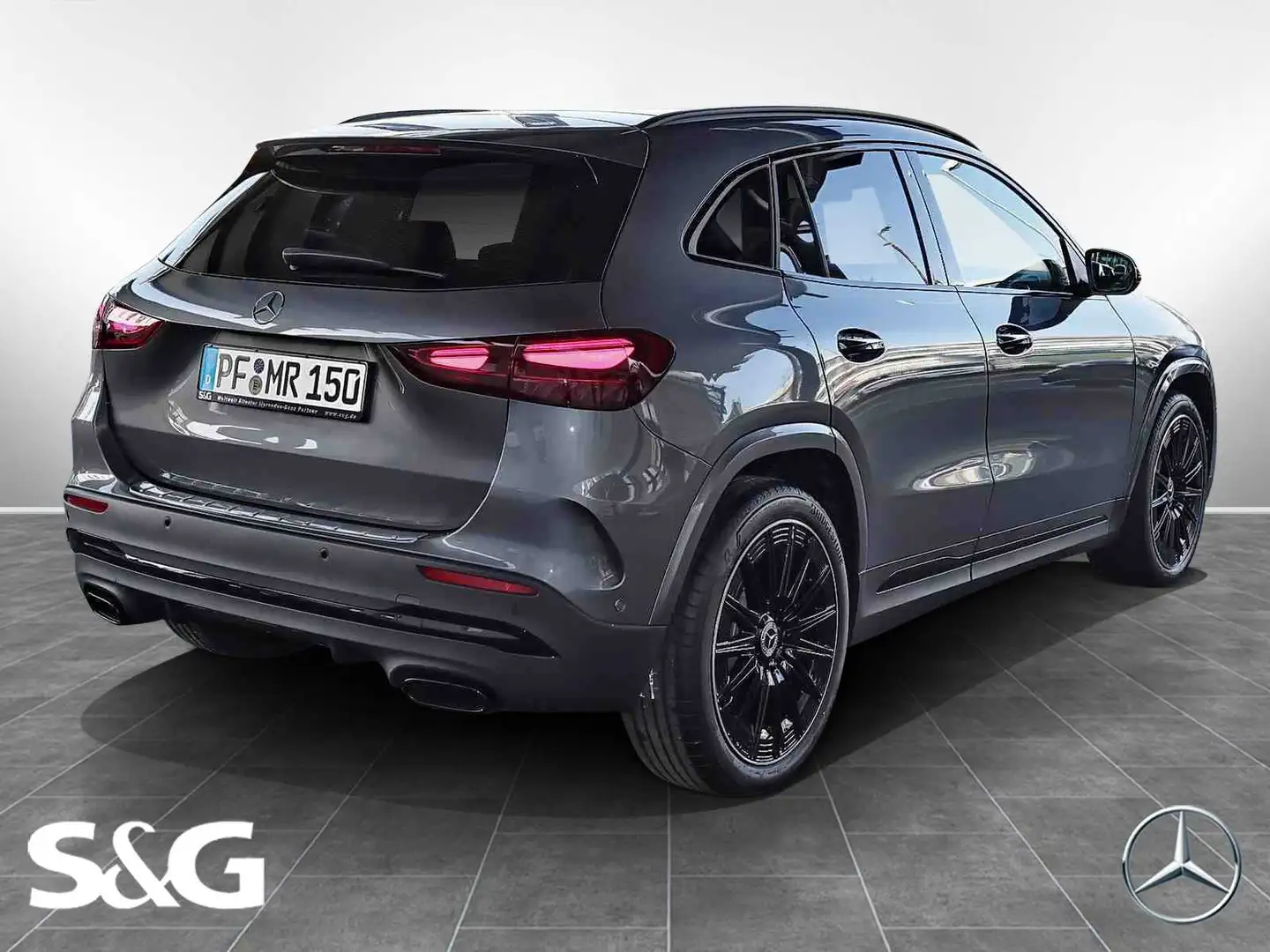 Mercedes-Benz GLA 200 AMG MBUX+RüKam+LED+Pano+AHK+Night+Distro Grau - 2