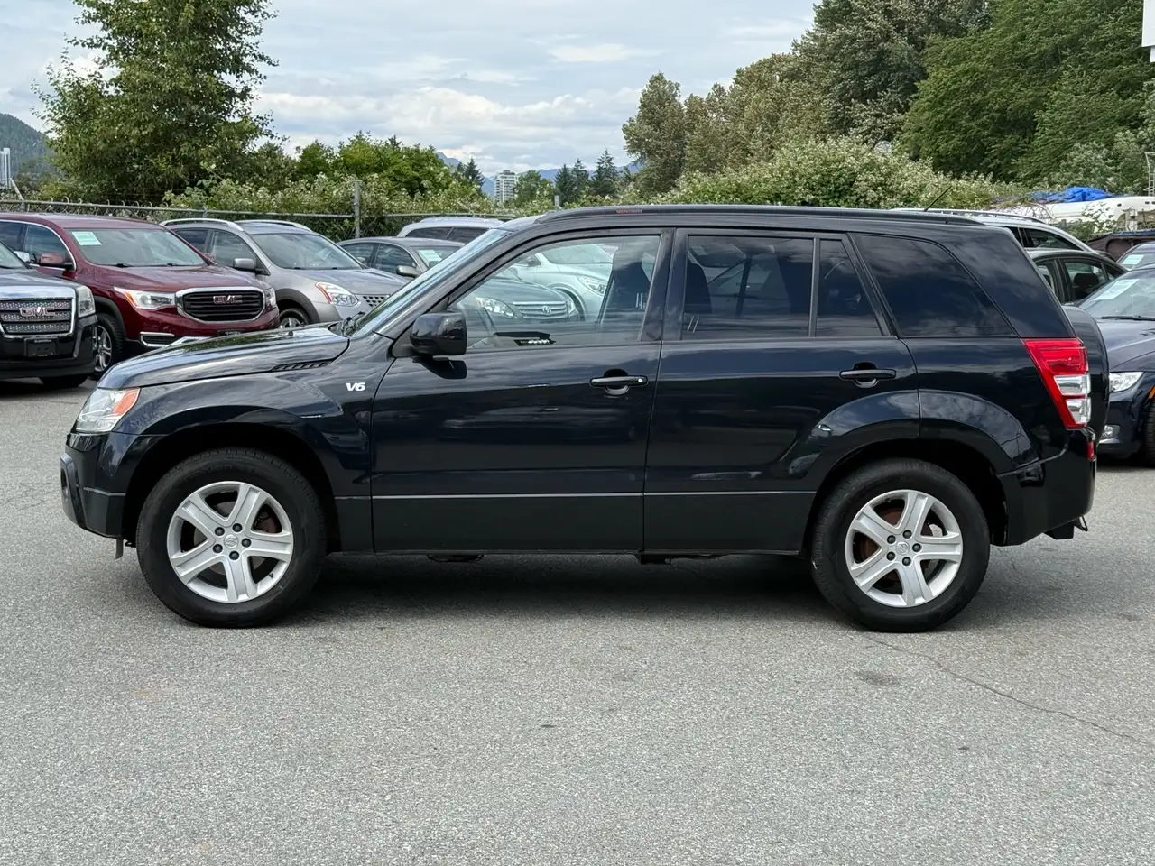 Suzuki Grand Vitara снимка Suzuki Grand Vitara