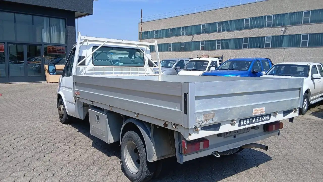 Ford Transit Cassonato, foto 10