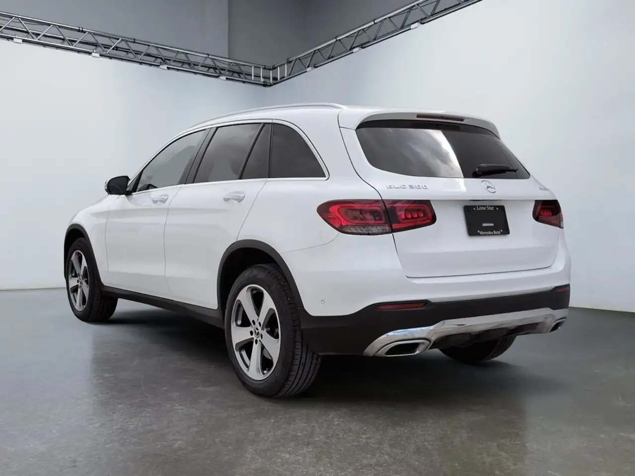 Mercedes-Benz GLC снимка Mercedes-Benz GLC