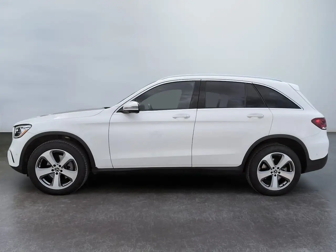 Mercedes-Benz GLC снимка Mercedes-Benz GLC