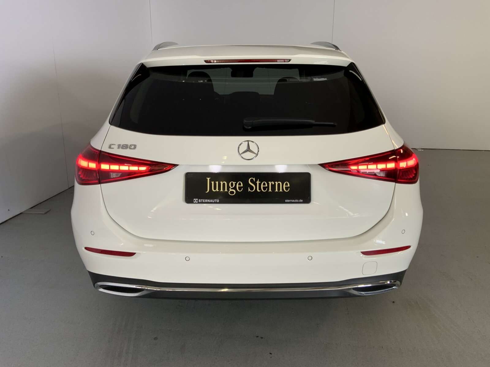 Mercedes-Benz C 180