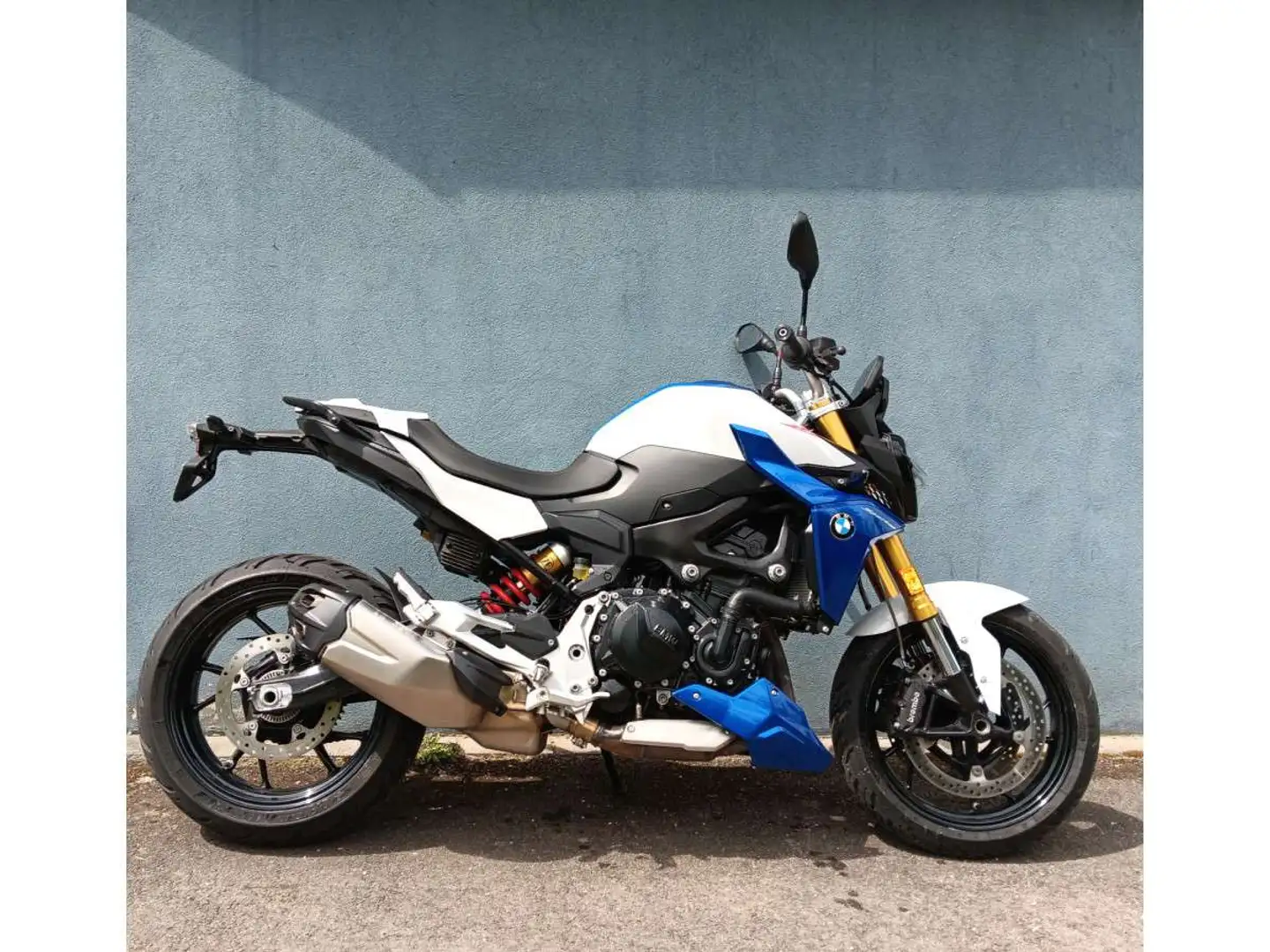 BMW F 900 R Bleu - 1