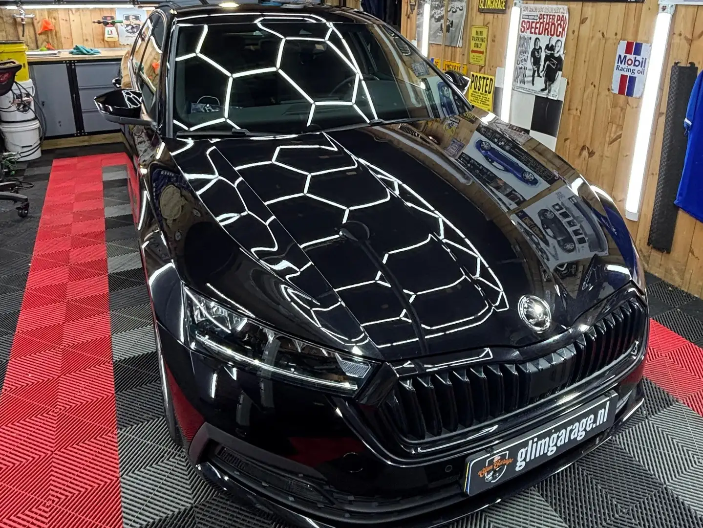 Skoda Octavia Octavia 1.0 e-TSI Sport Bns Zwart - 2