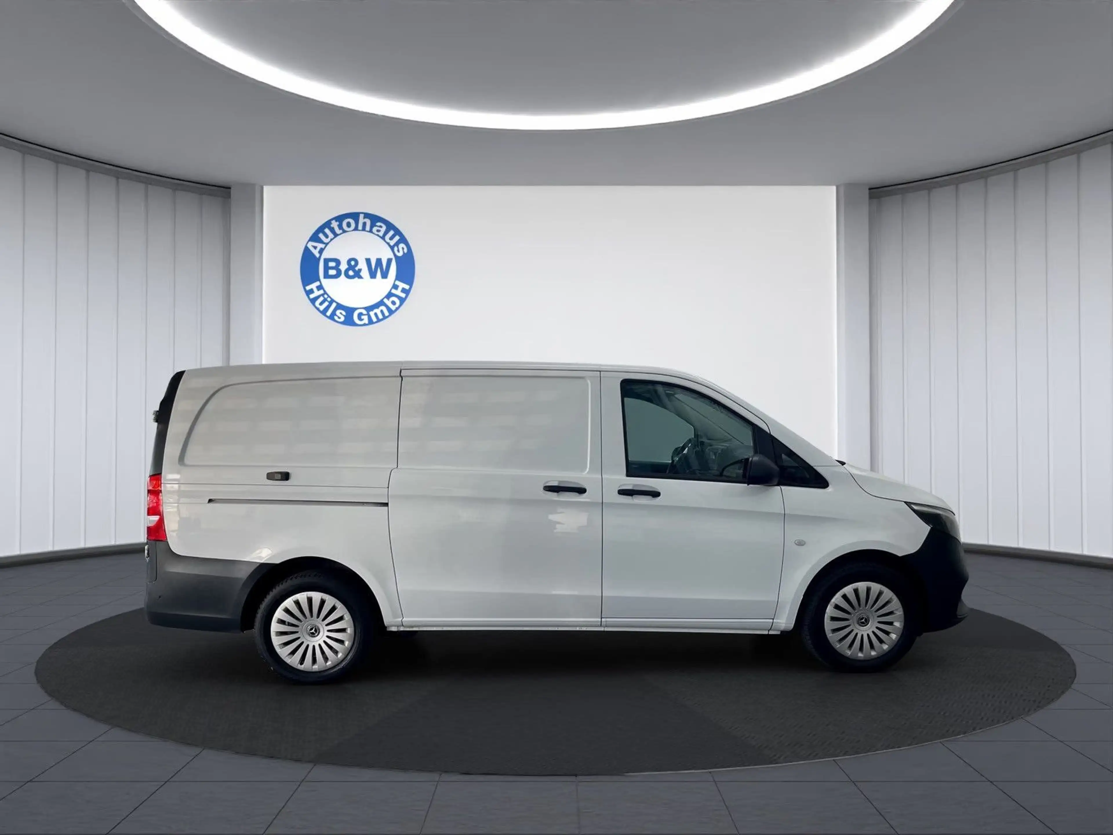 Mercedes-Benz Vito 116 CDI RWD lang PRO*1.Hand*KAMERA*NAVI*SHZ — photo 5