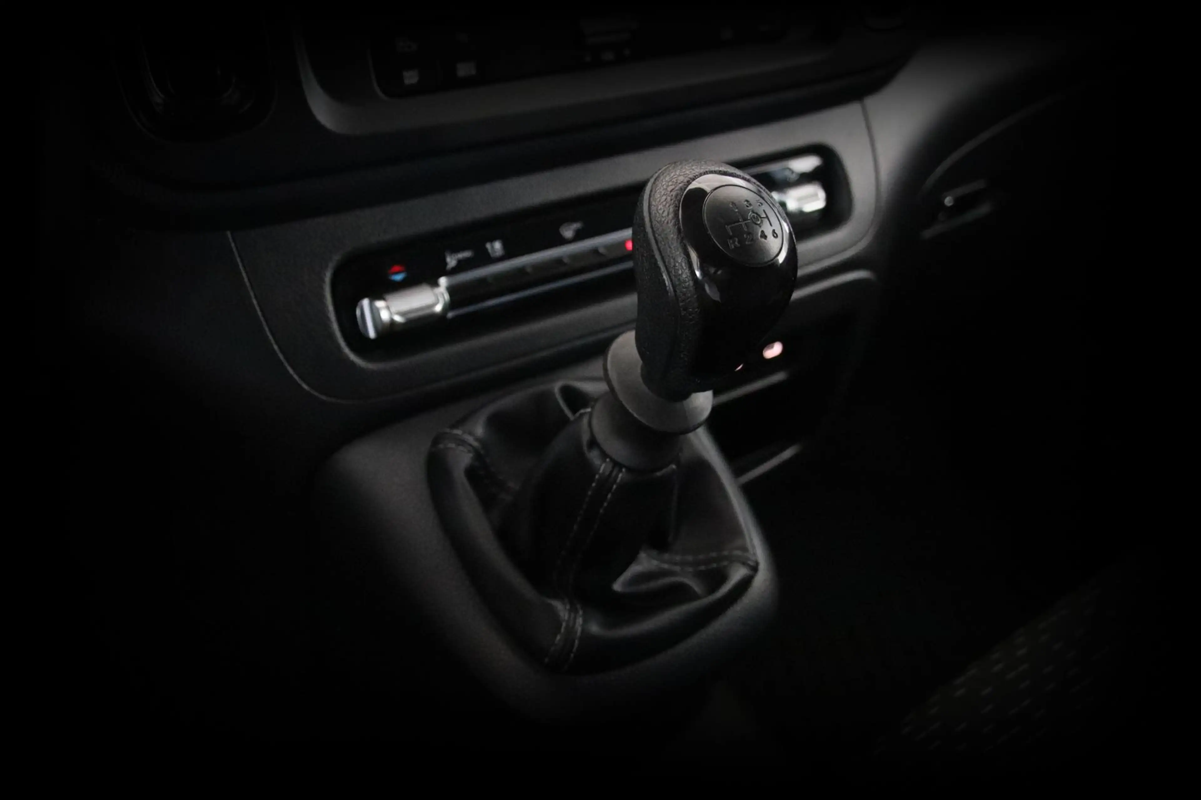 Mercedes-Benz Vito 116 CDI RWD lang PRO*1.Hand*KAMERA*NAVI*SHZ — photo 14