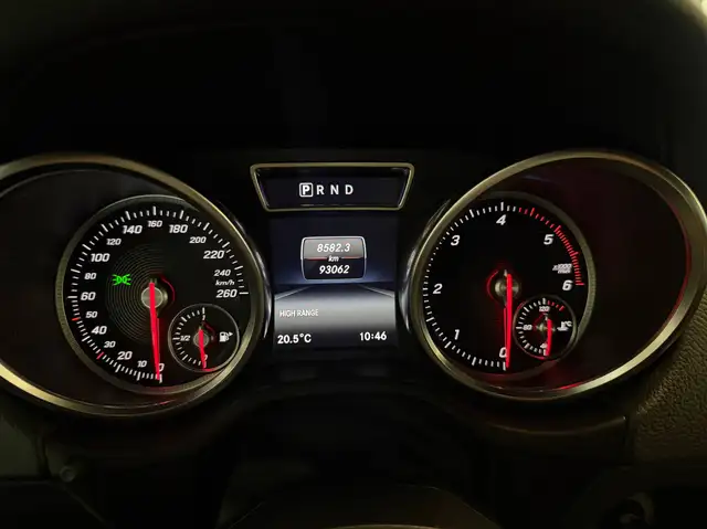Mercedes-Benz G-Class view 9