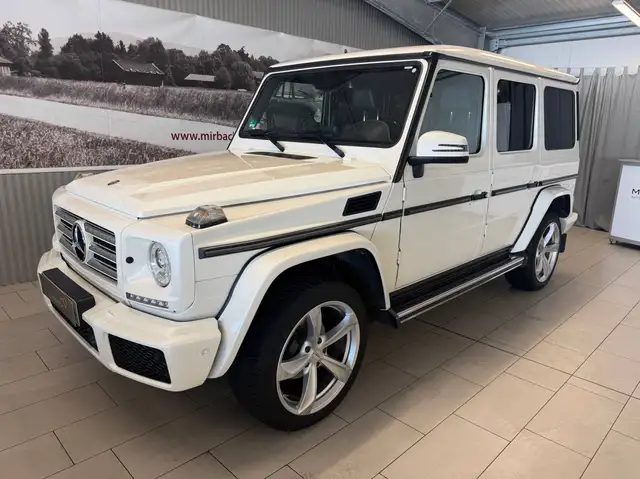 Mercedes-Benz G-Class view 2