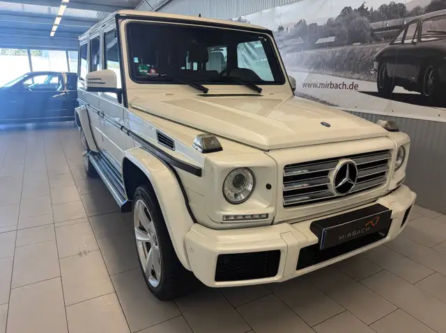 Mercedes-Benz G-Class view 4