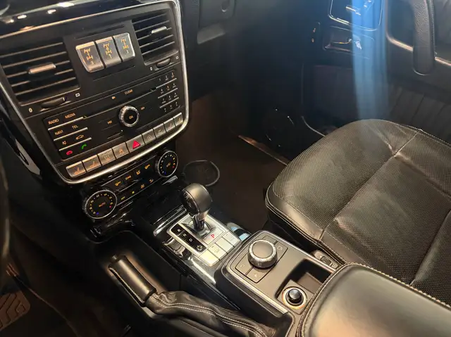 Mercedes-Benz G-Class view 11